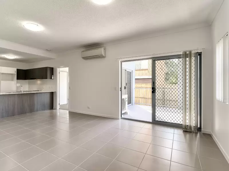 1/19 Halcomb Street, Zillmere Leased by Aurora Property - image 2