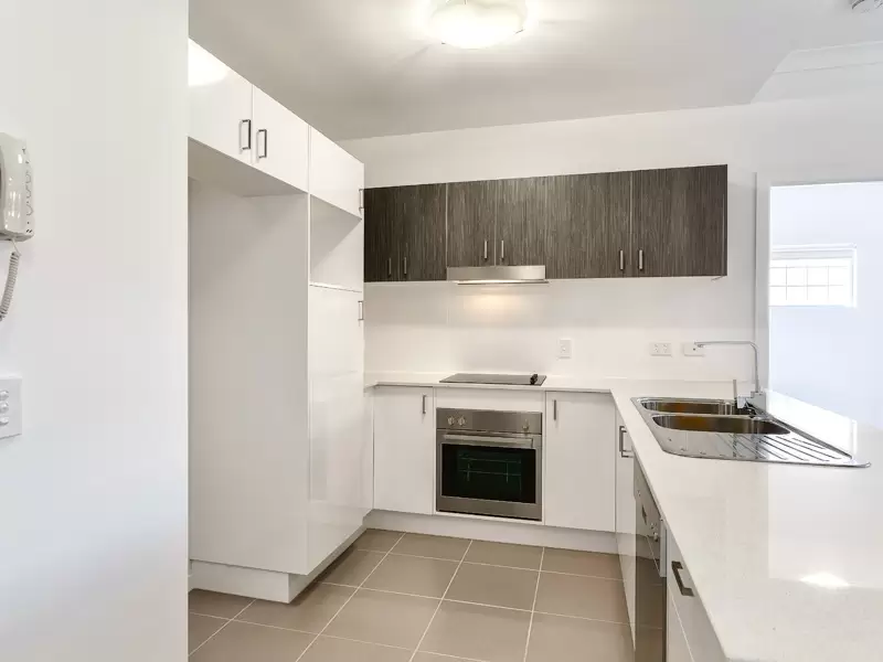 1/19 Halcomb Street, Zillmere Leased by Aurora Property - image 5