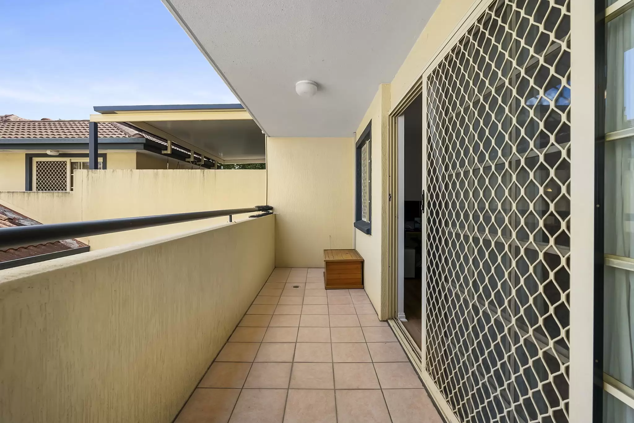 8/44 Globe Street, Ashgrove Sold by Aurora Property - image 6