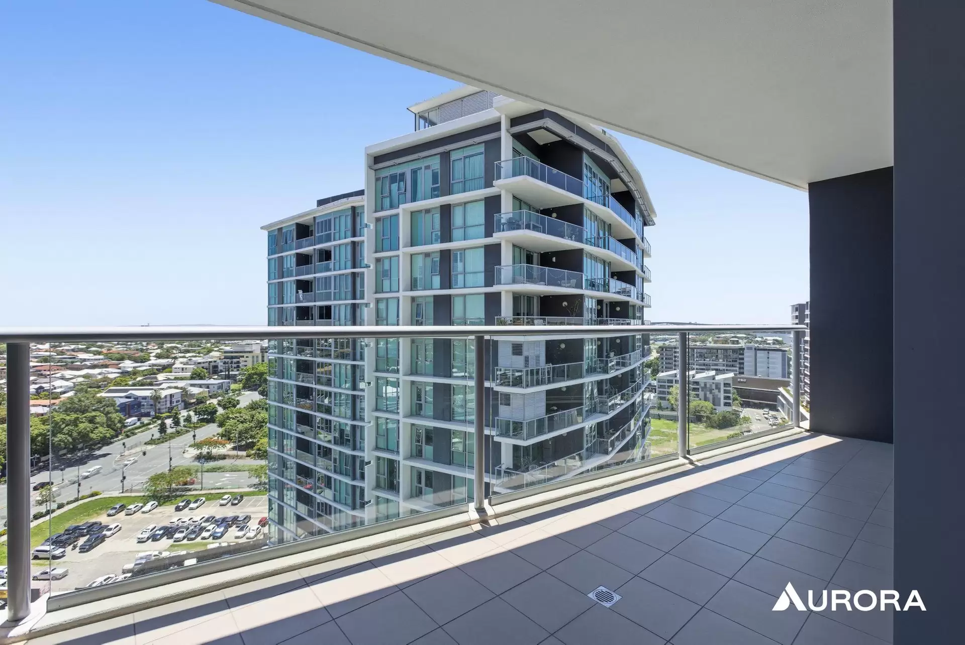 11506/8 Harbour Road, Hamilton Leased by Aurora Property - image 1