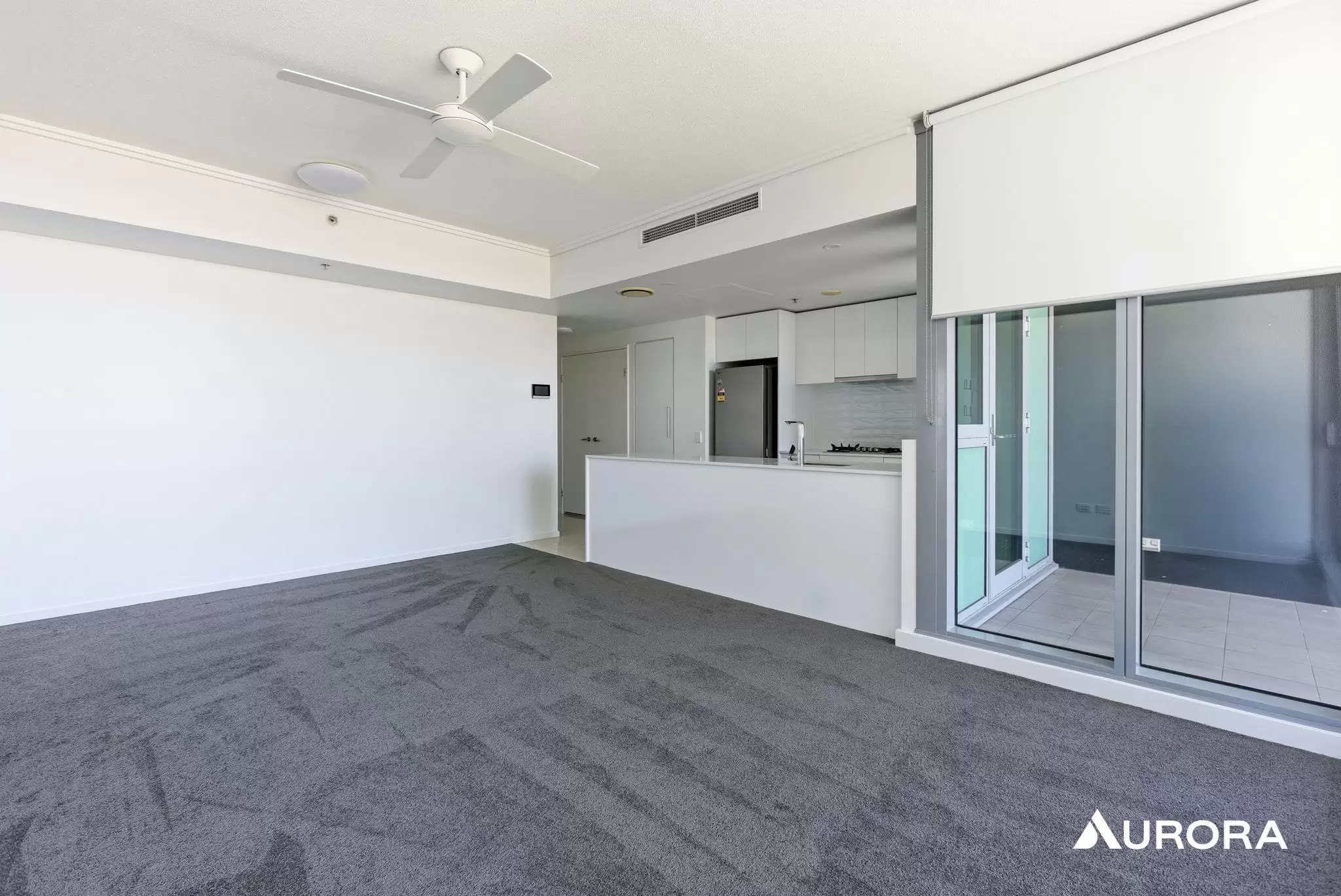 11506/8 Harbour Road, Hamilton Leased by Aurora Property - image 2