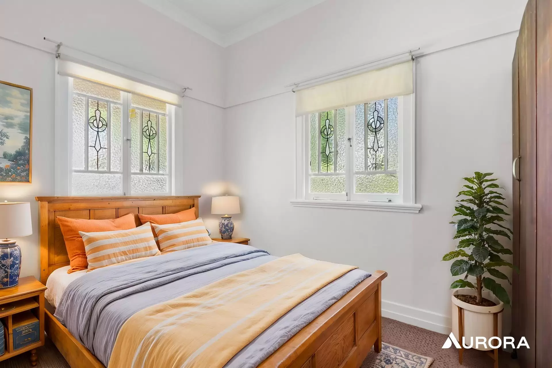 2/674 Logan Road, Greenslopes Leased by Aurora Property - image 1