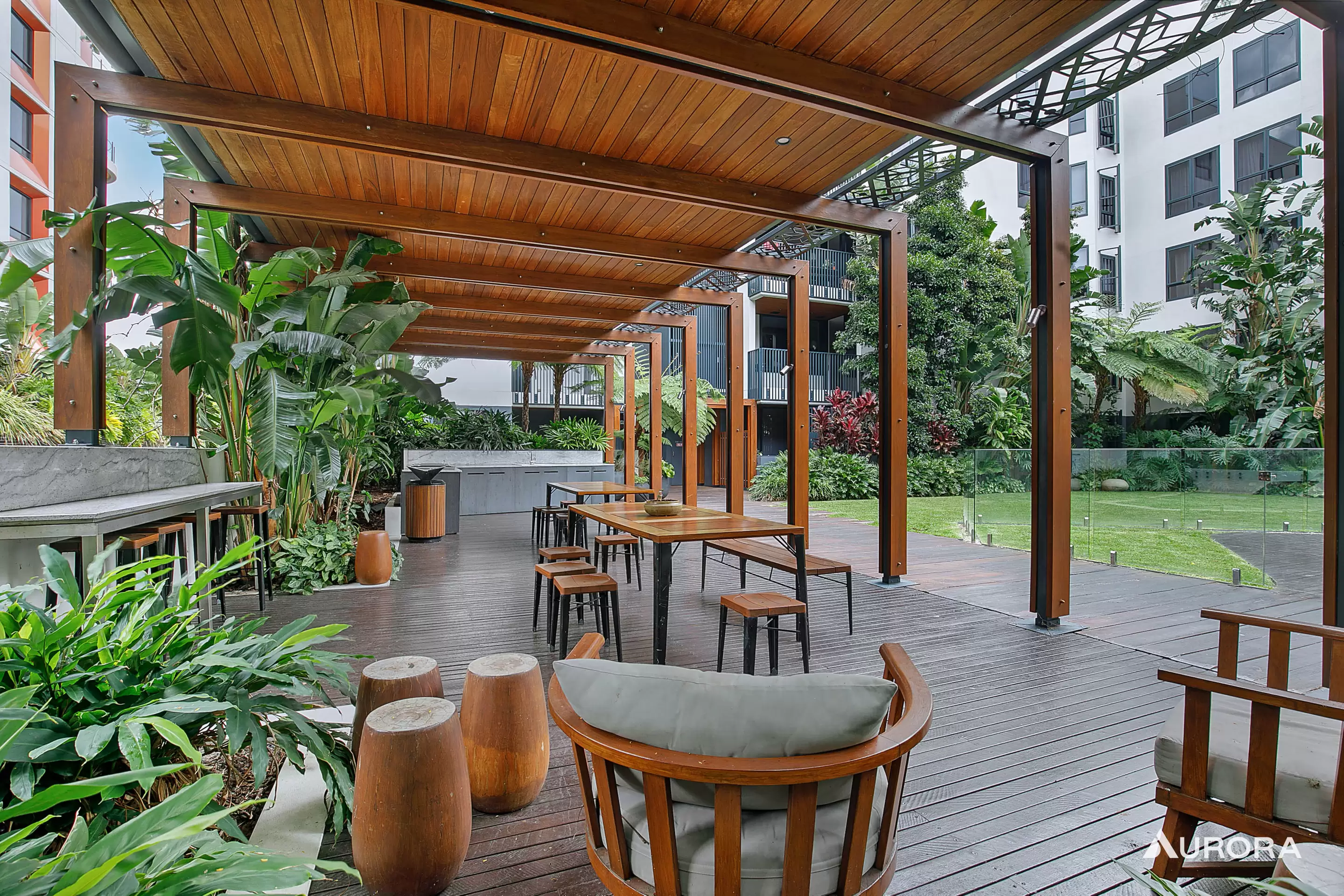 1407/4 Hubert Street, Woolloongabba Sold by Aurora Property - image 12