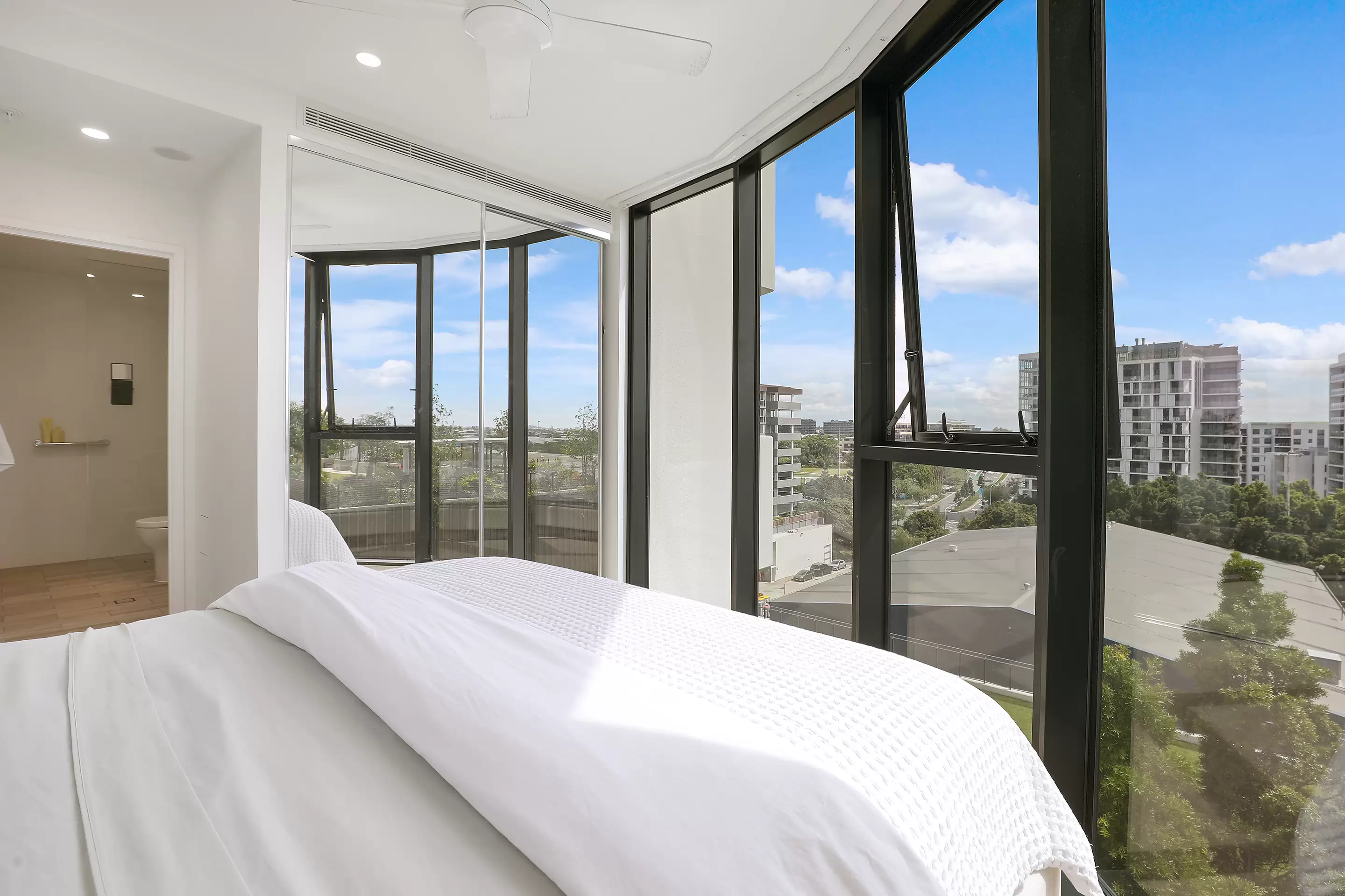 20605/7 Wharf Street, Hamilton Sold by Aurora Property - image 12