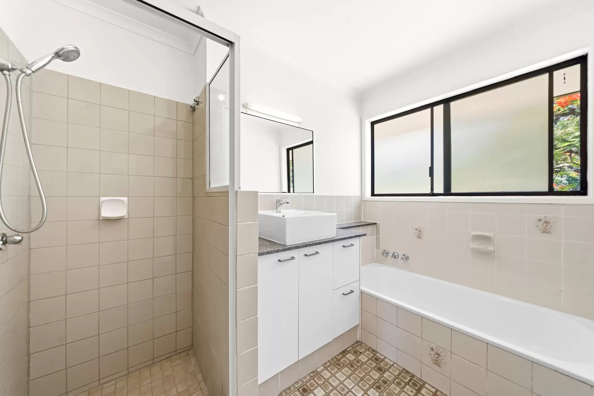 5 Morgan Court, Springwood Sold by Aurora Property - image 1