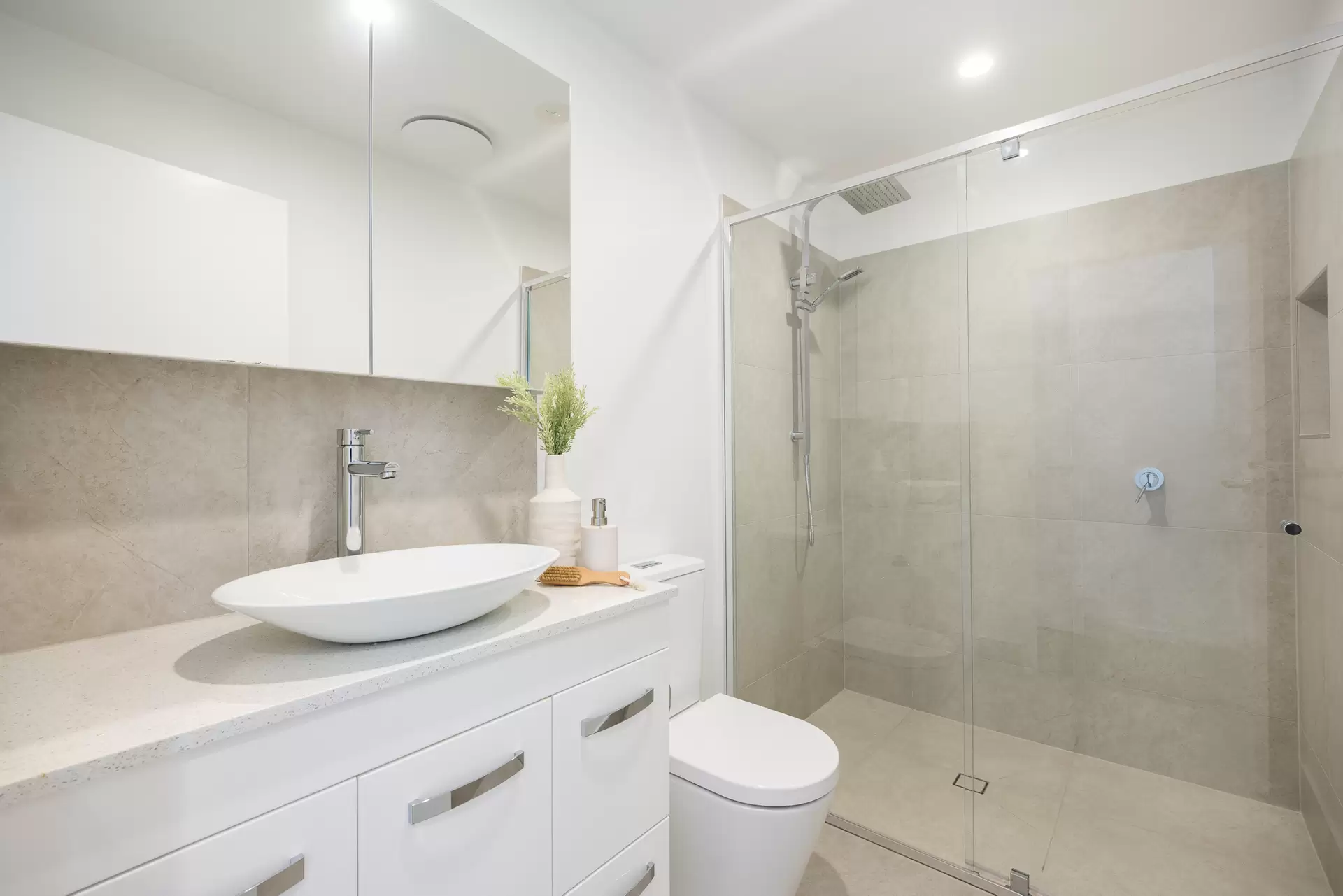 304/492 Samford Road, Gaythorne Sold by Aurora Property - image 1