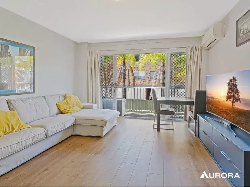 2/126 Pembroke Road, Coorparoo Leased by Aurora Property - image 1