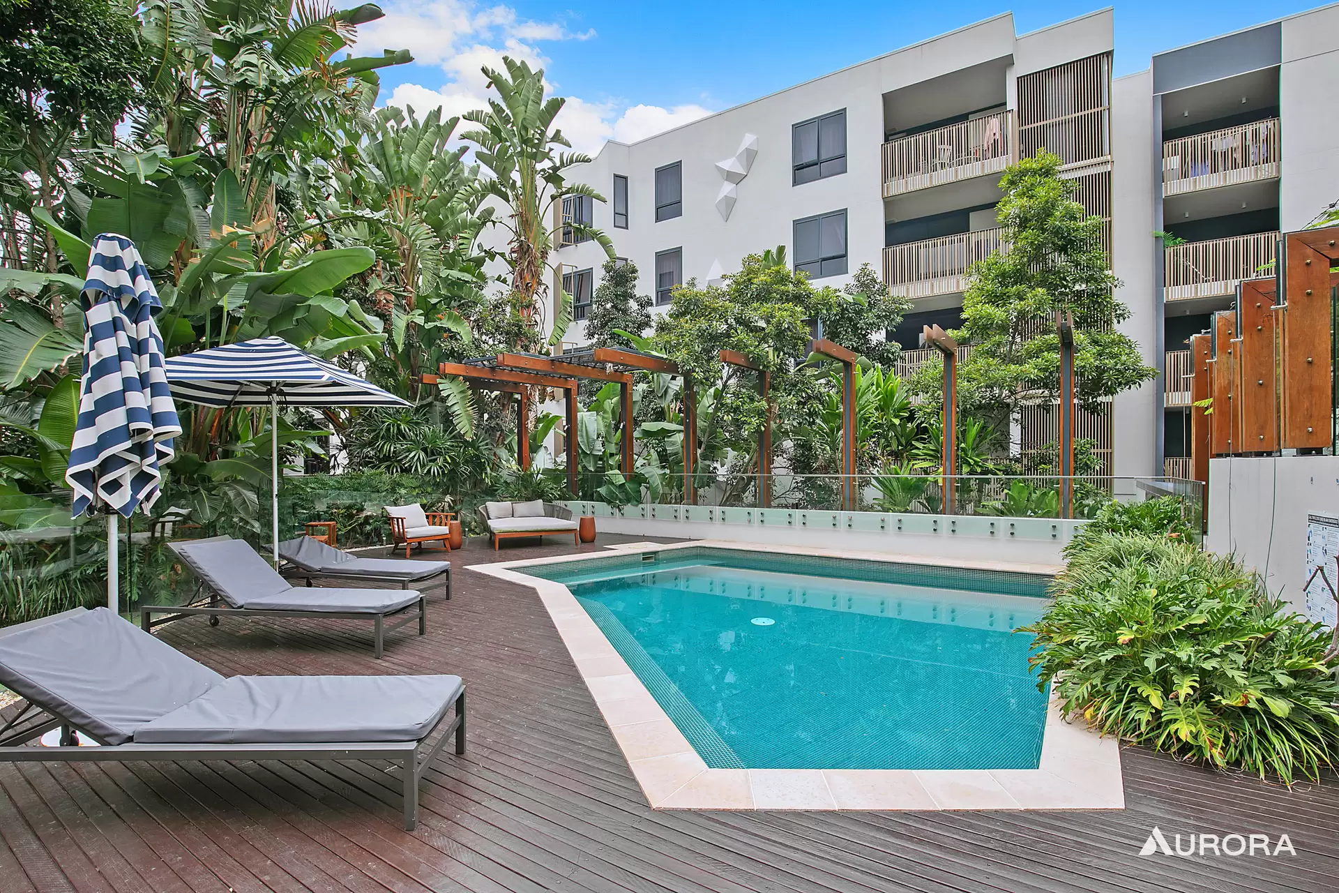 1606/4 Hubert Street, Woolloongabba Sold by Aurora Property - image 1