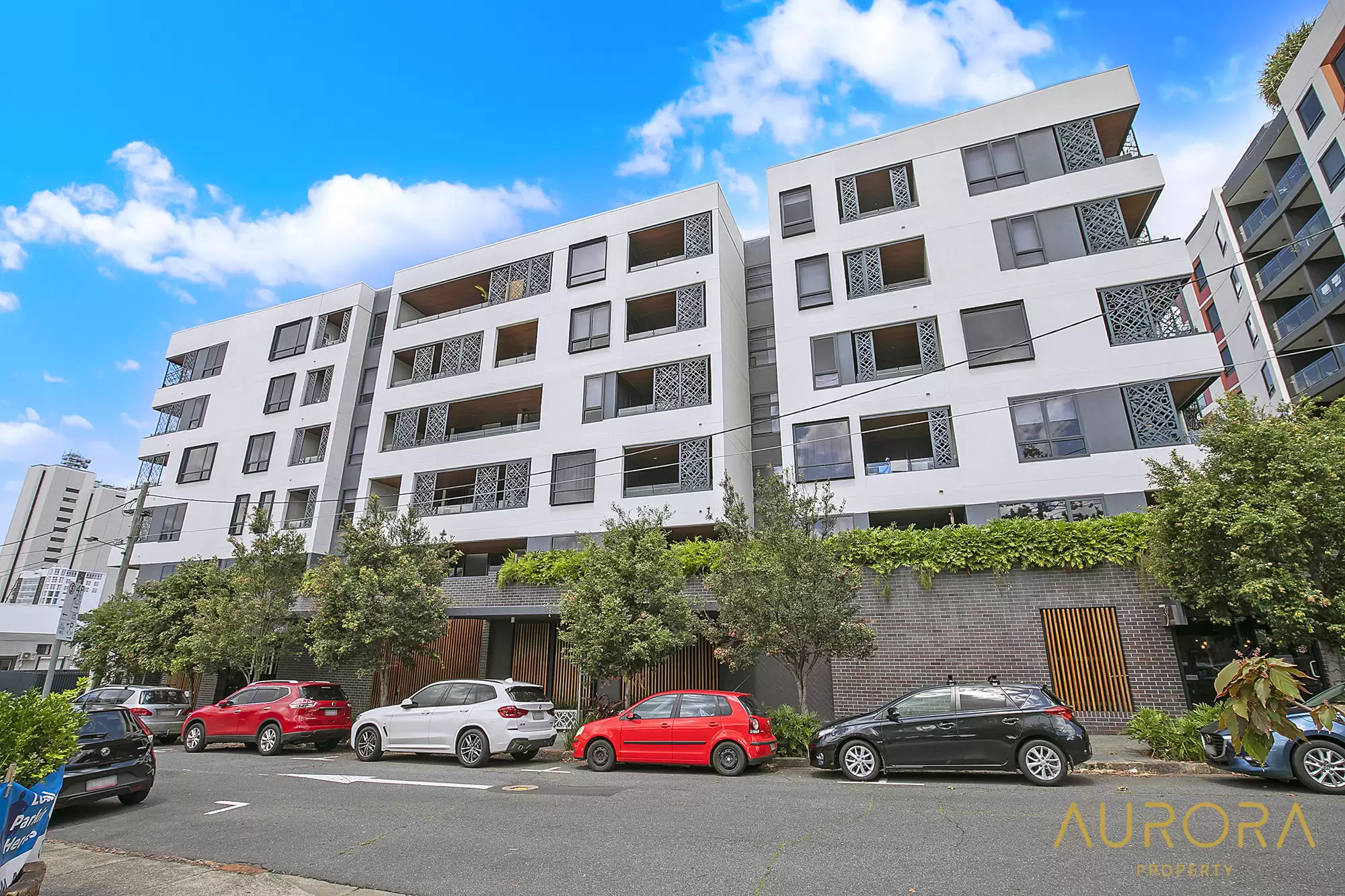 1606/4 Hubert Street, Woolloongabba Sold by Aurora Property - image 4