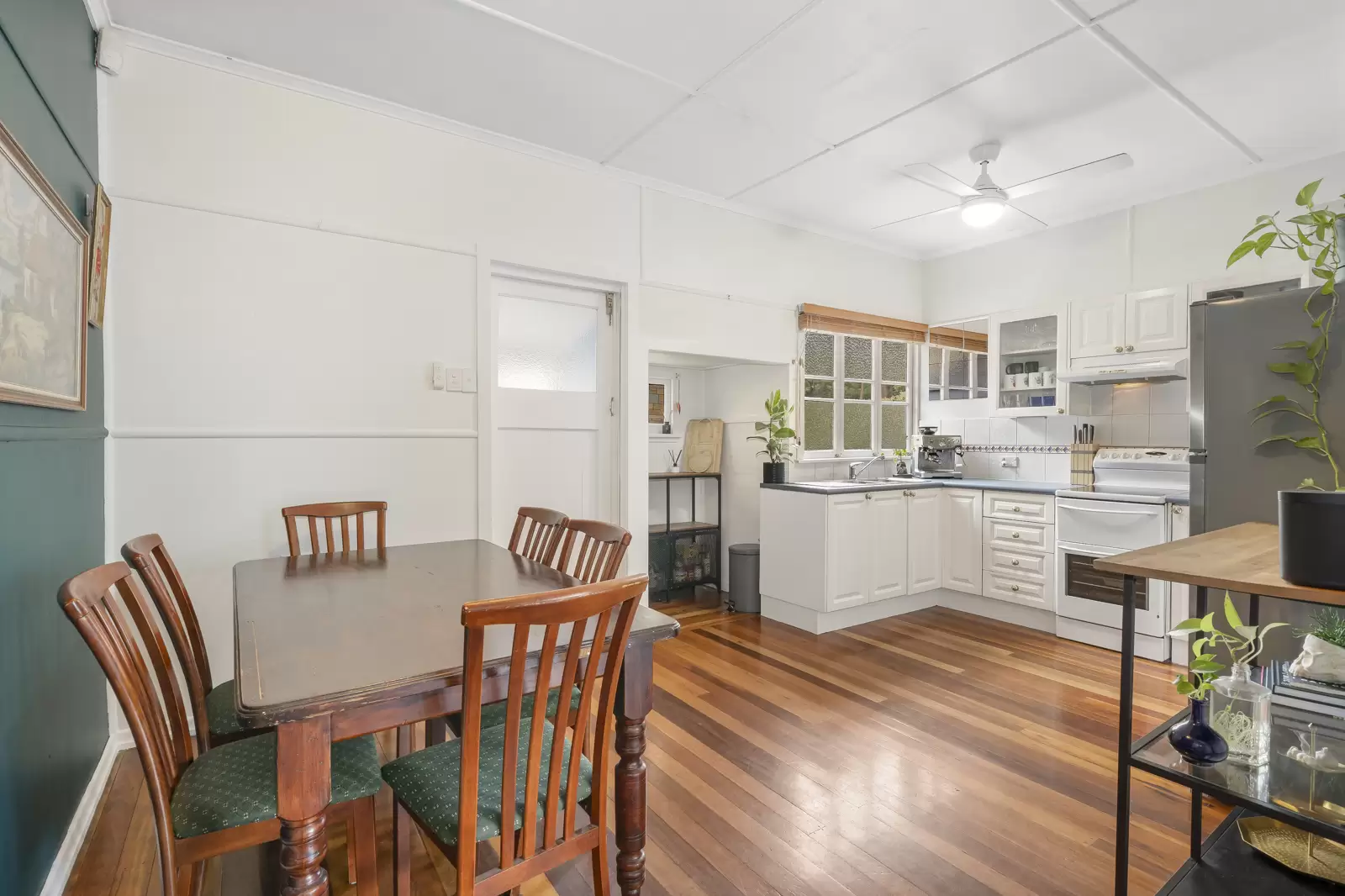 339 Toohey Road, Tarragindi Leased by Aurora Property - image 5