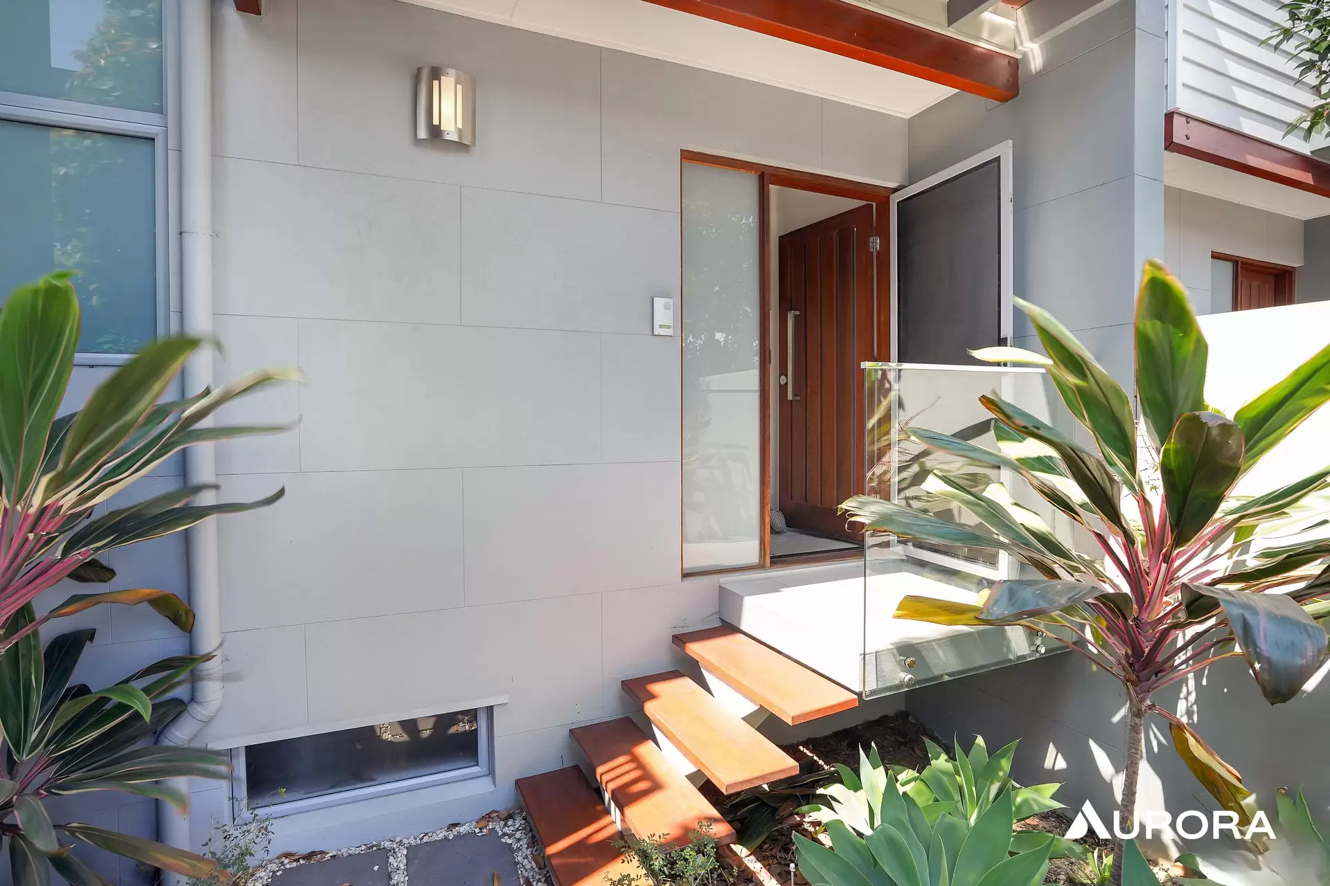 4/56 Clowes Lane, Newmarket Leased by Aurora Property - image 1