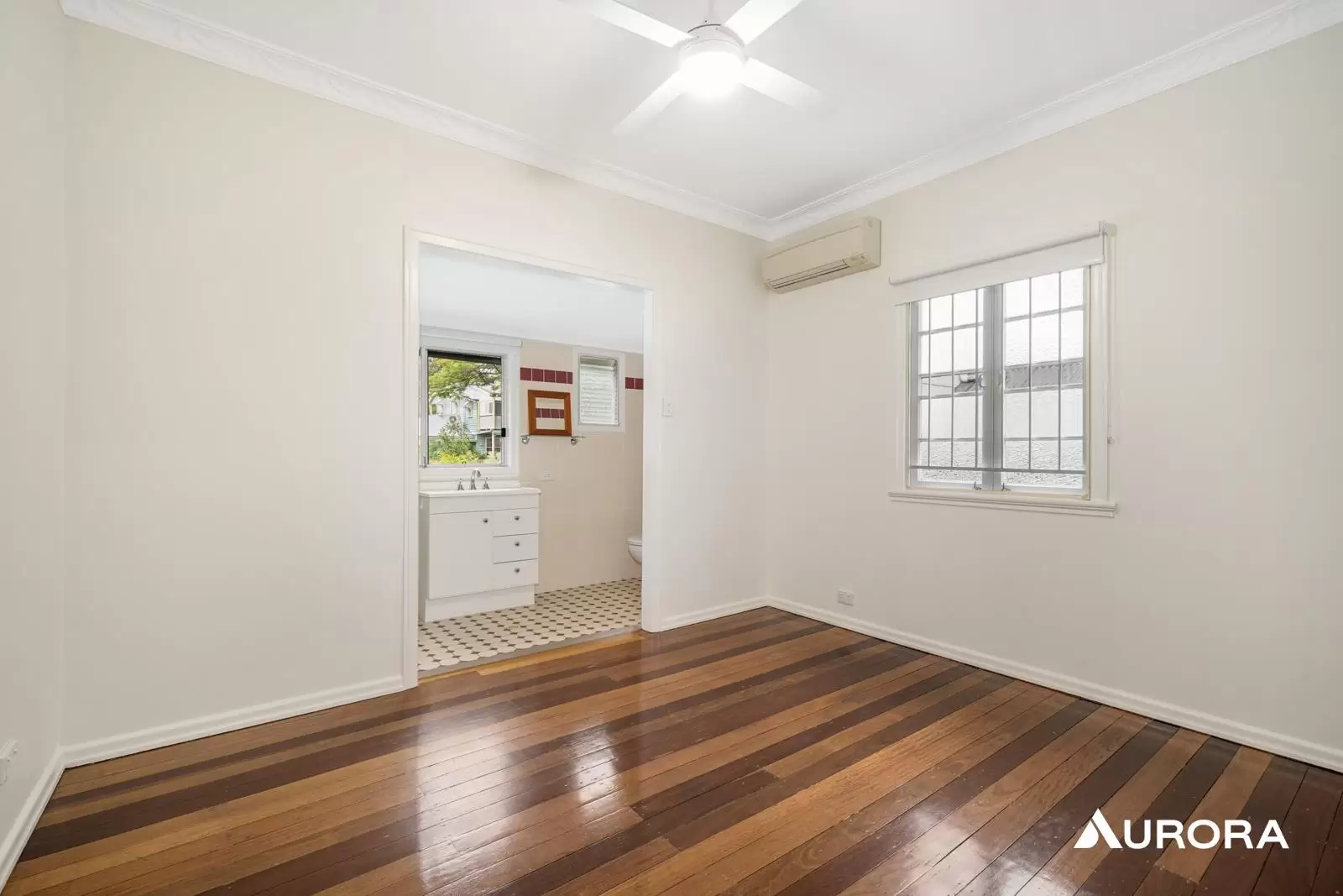 31 Cambridge Street, Bulimba Leased by Aurora Property - image 7