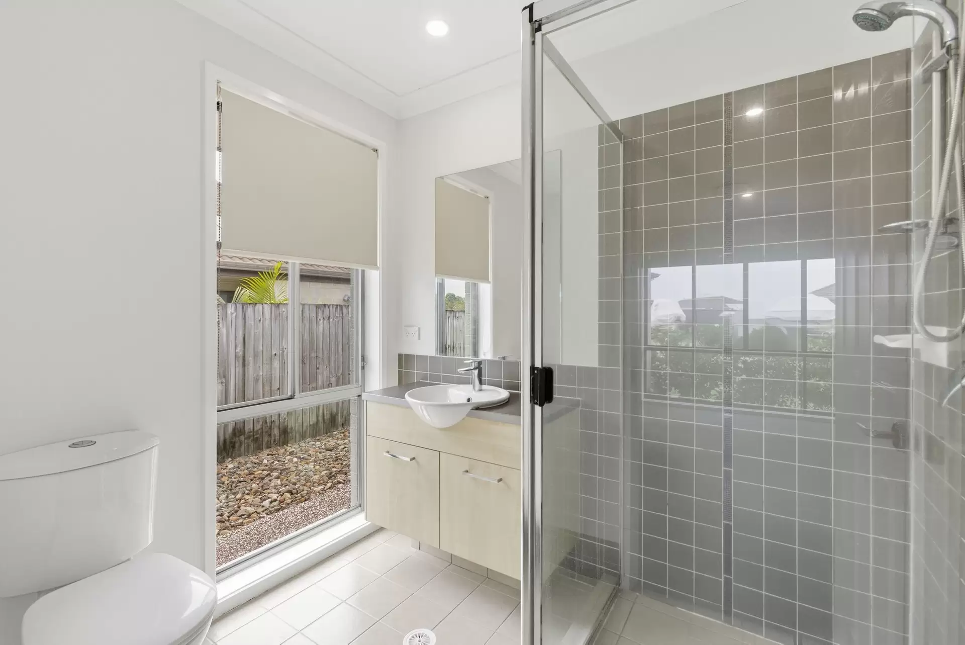 15 Coachwood Street, Redland Bay Leased by Aurora Property - image 1