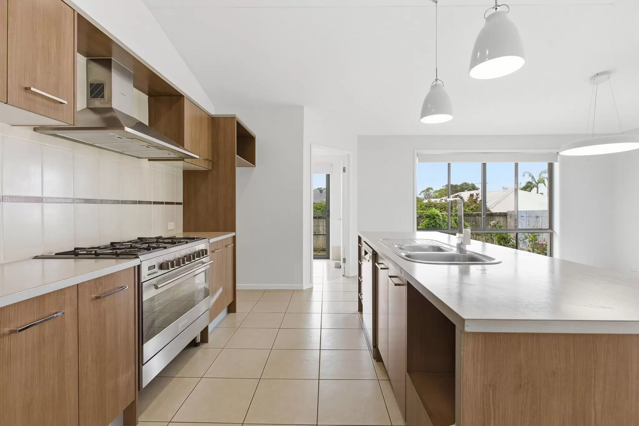 15 Coachwood Street, Redland Bay Leased by Aurora Property - image 3