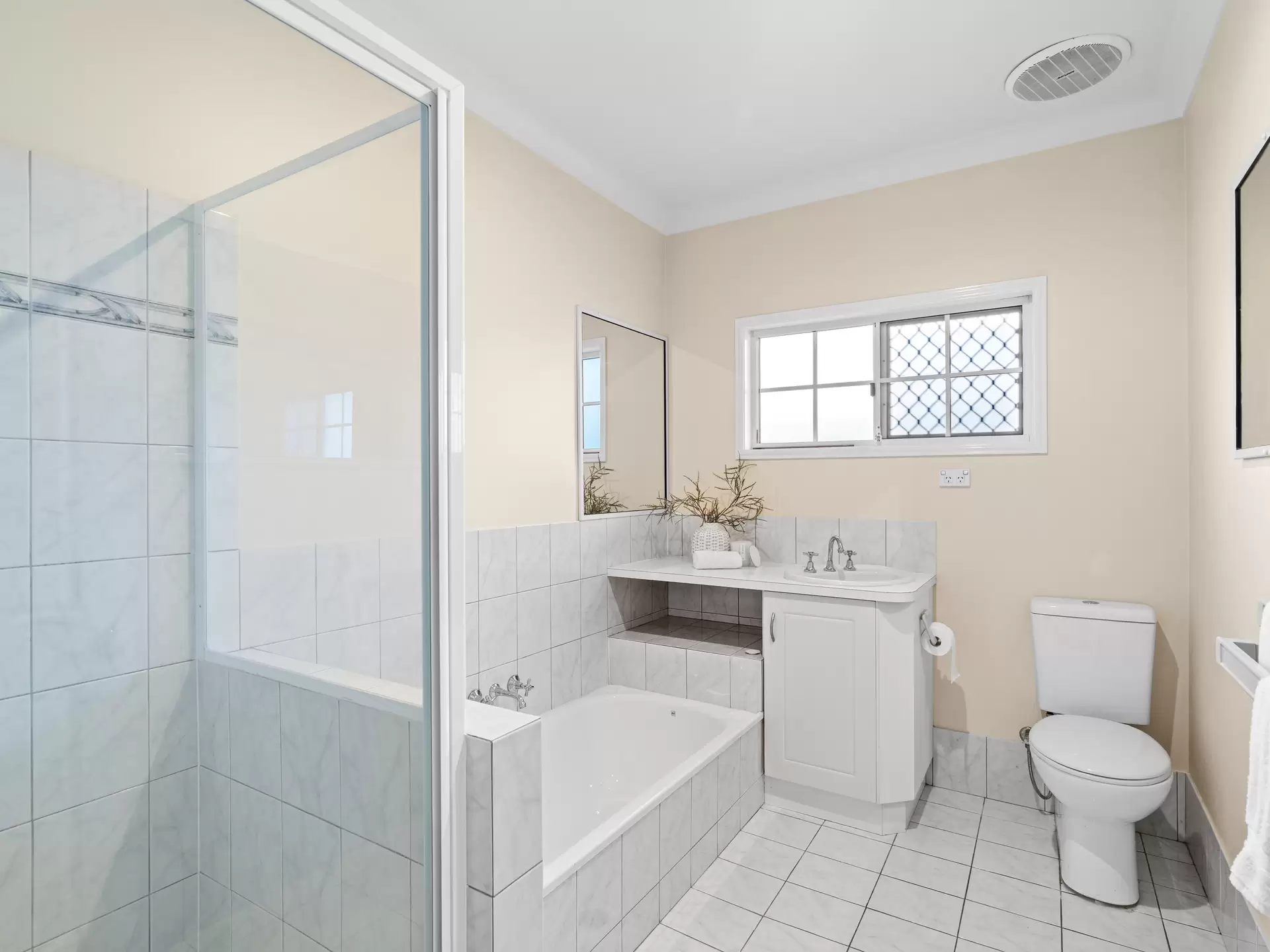 17 Gartford Street, Robertson Sold by Aurora Property - image 1