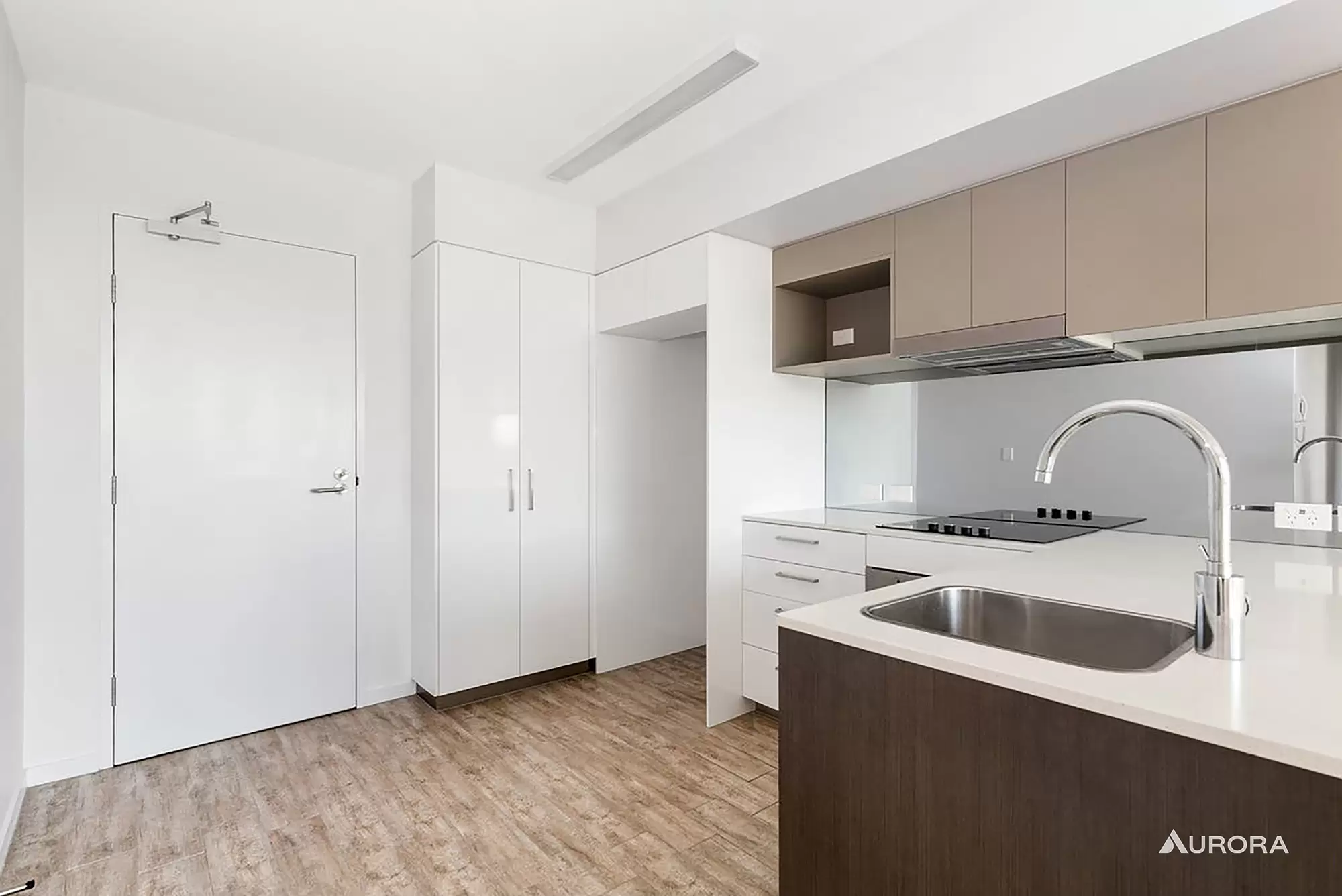 9/17 Carl Street, Woolloongabba Sold by Aurora Property - image 2