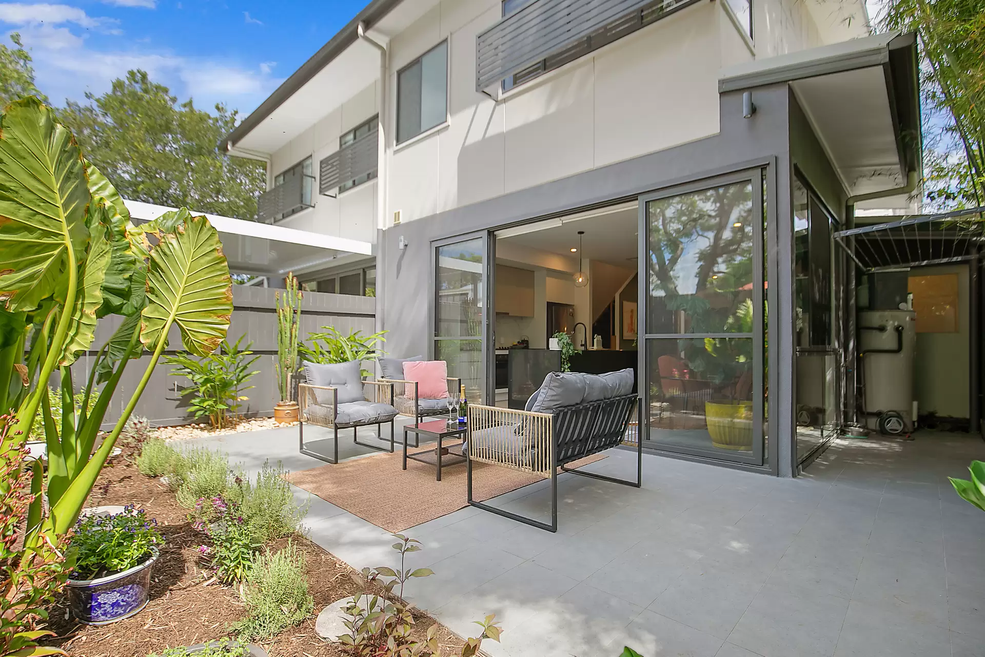 3/175 Allen Street, Hamilton Sold by Aurora Property - image 1