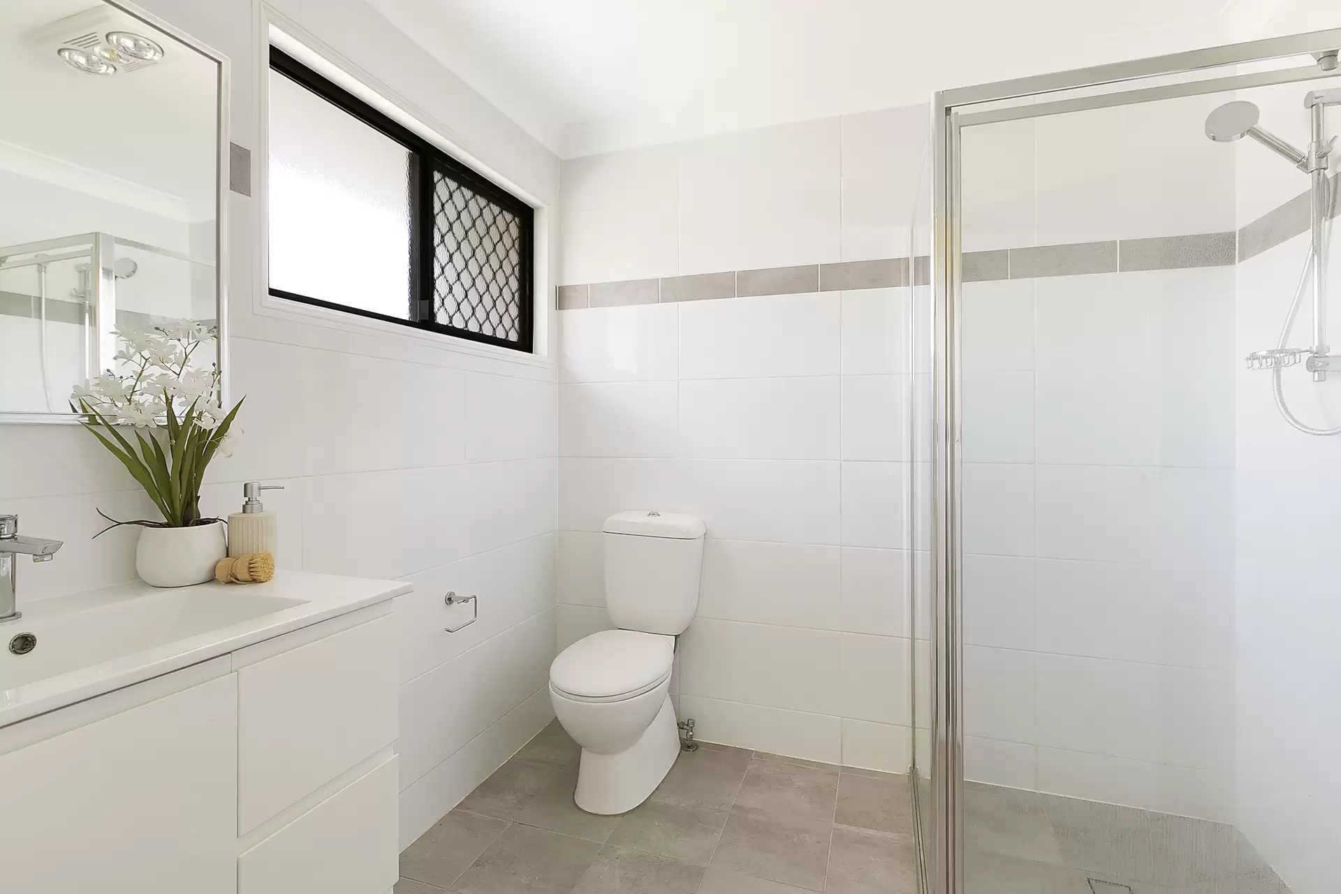 2/32 Beverley Street, Morningside Sold by Aurora Property - image 1