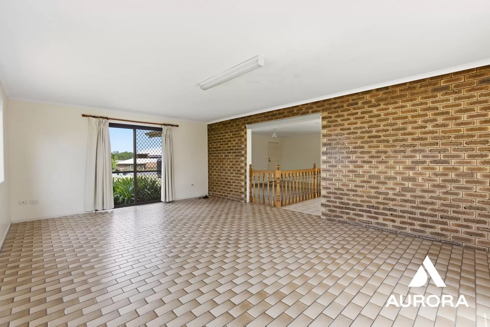 5 Igerne Crt, Carindale Leased by Aurora Property - image 1