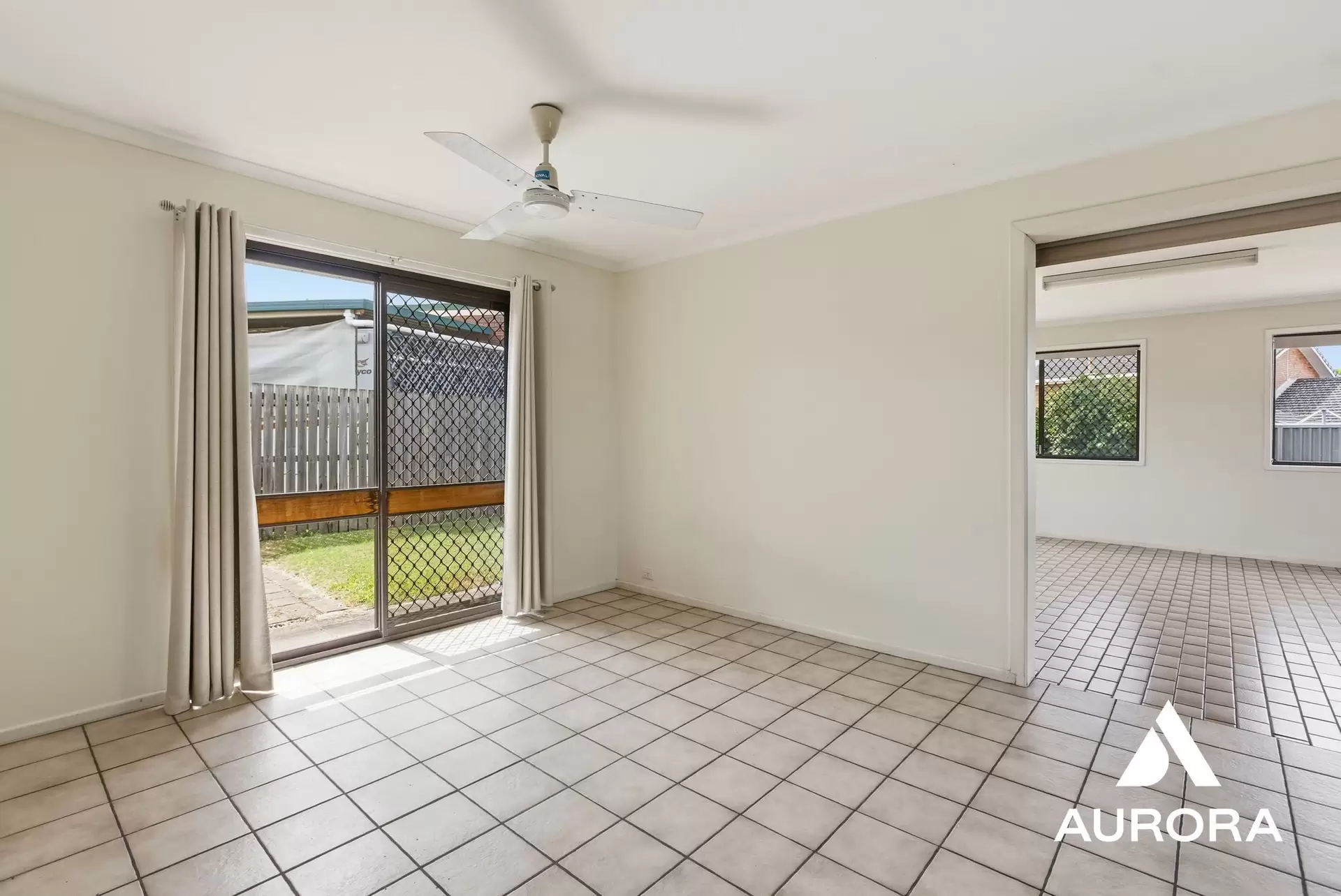 5 Igerne Crt, Carindale Leased by Aurora Property - image 1