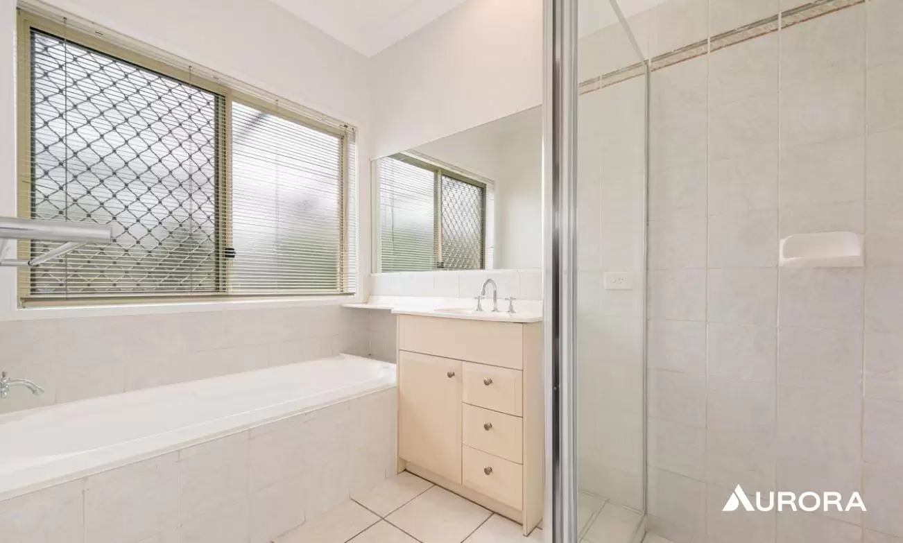 10 Crown Pl, Carindale Leased by Aurora Property - image 5