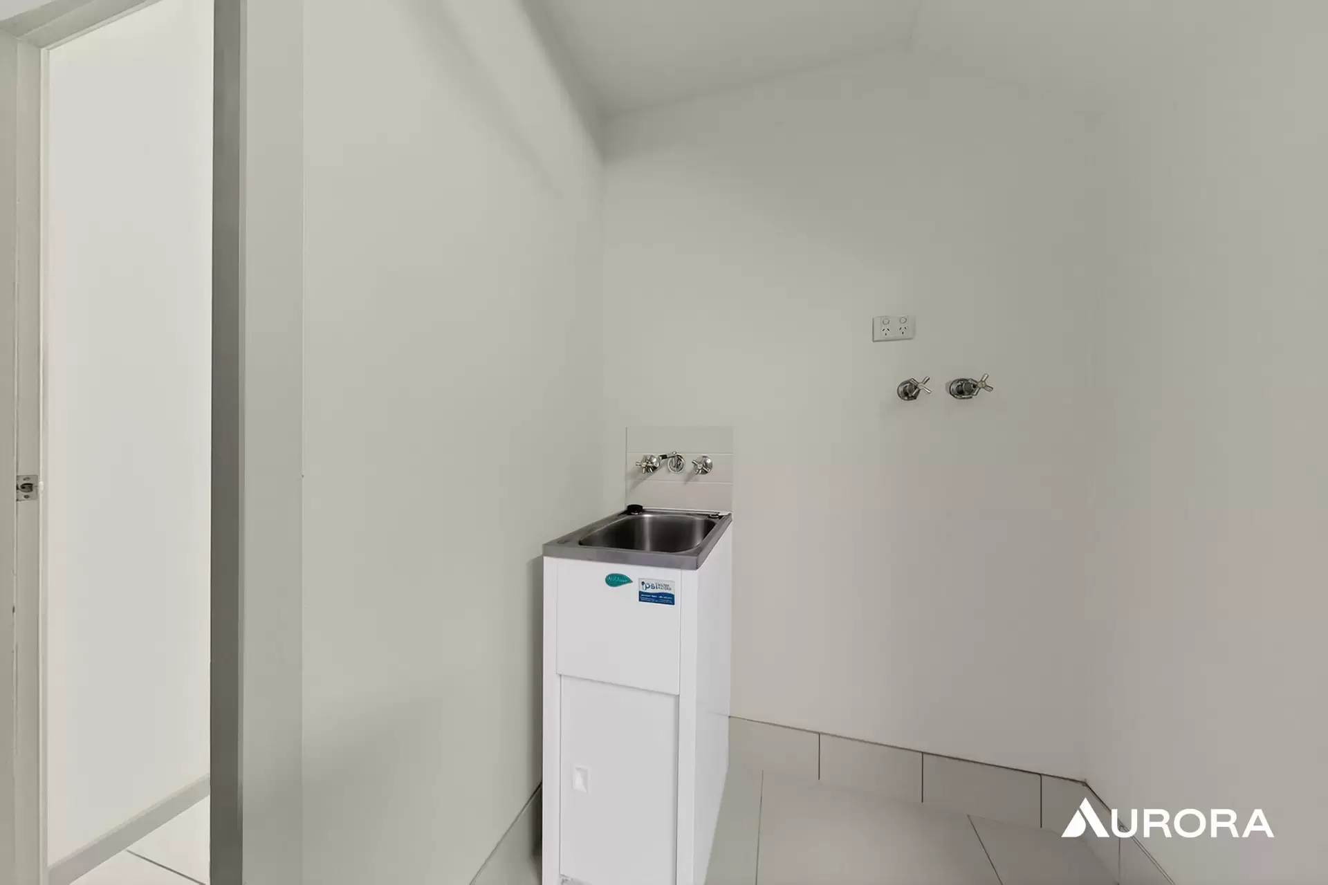3/8 Boat Street, Victoria Point Leased by Aurora Property - image 1