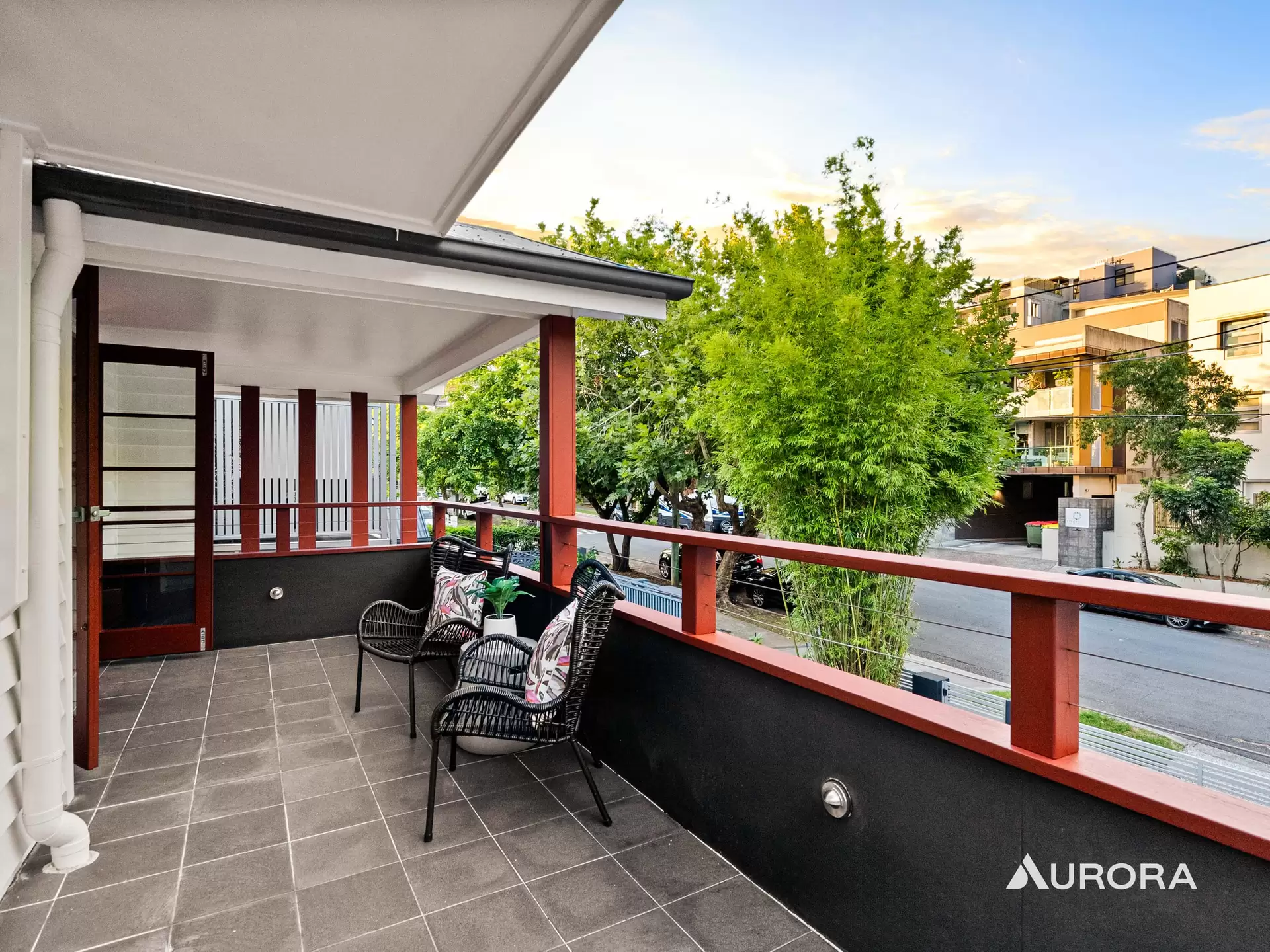 38 Forbes Street, West End Sold by Aurora Property - image 1