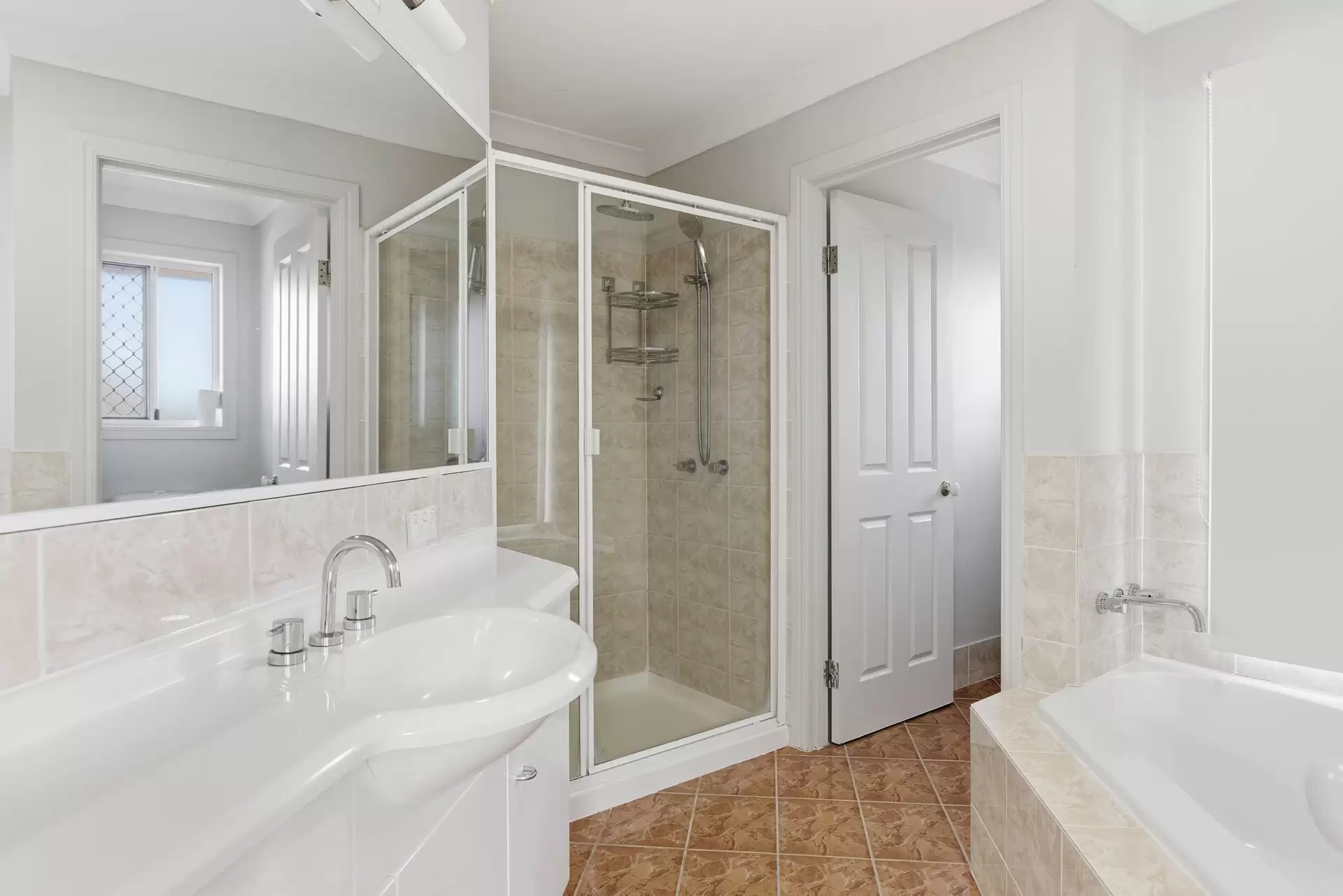 11 Karri Place, Bridgeman Downs Leased by Aurora Property - image 1