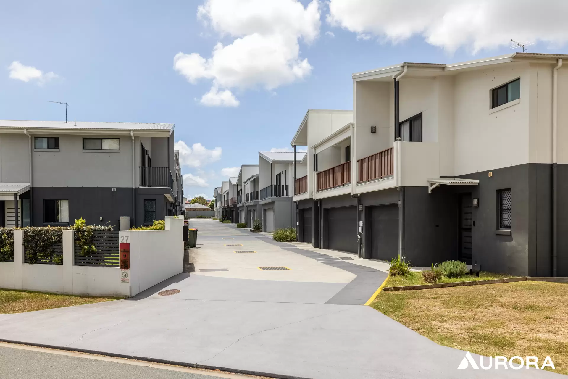 71/27 Sunflower Crescent, Calamvale Sold by Aurora Property - image 1