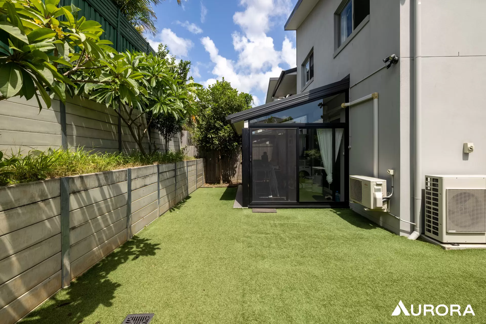 71/27 Sunflower Crescent, Calamvale Sold by Aurora Property - image 1