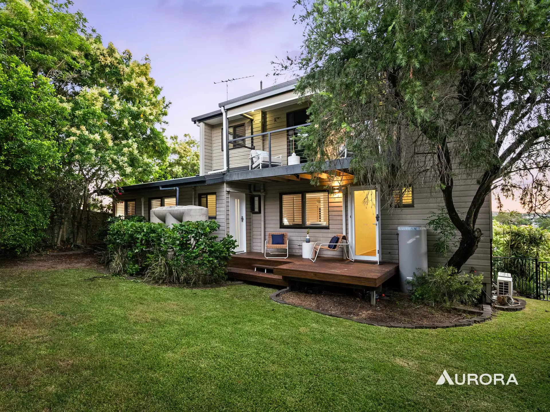 5 Beardsley Place, Carina Sold by Aurora Property - image 1