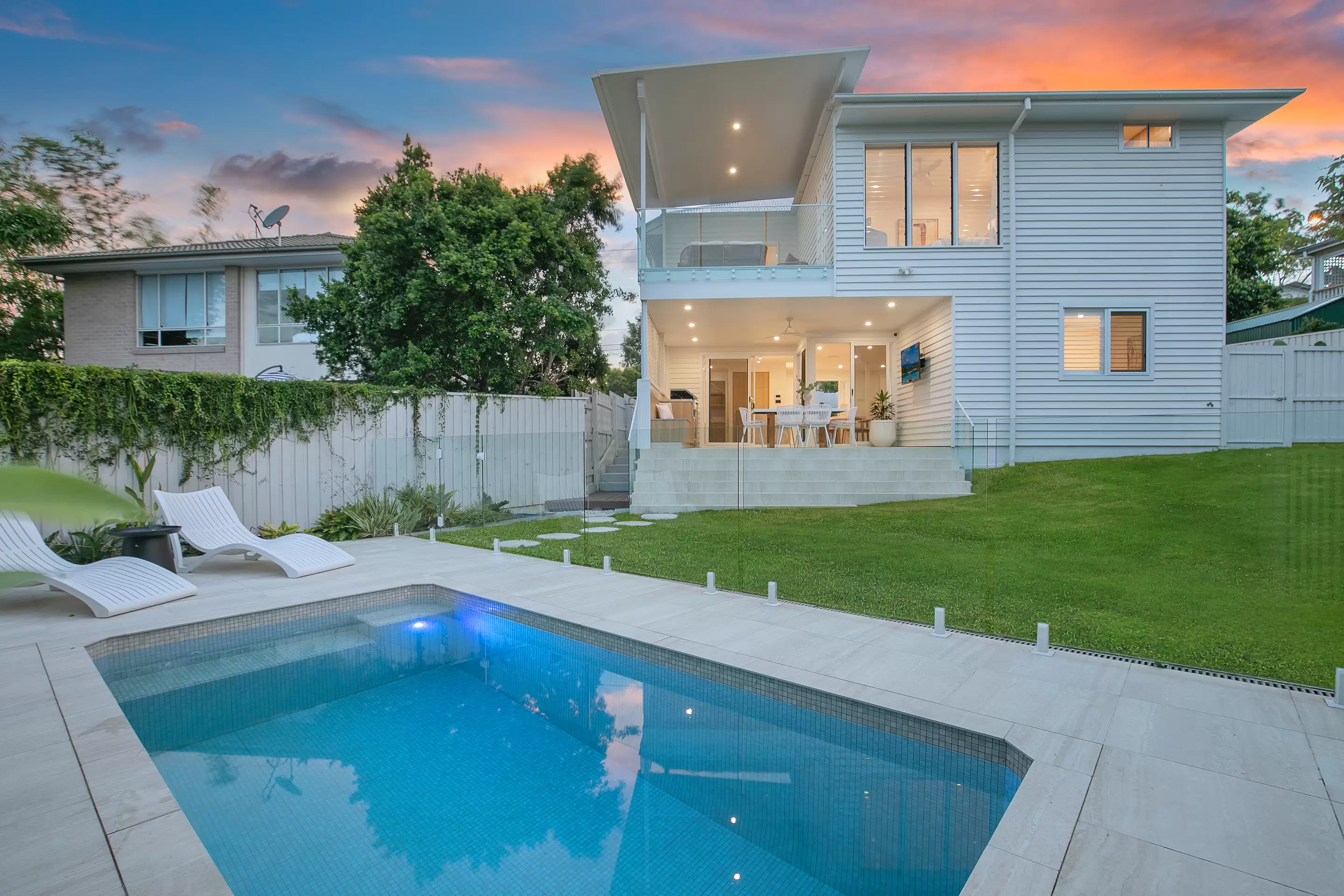258 Chatsworth Road, Coorparoo Sold by Aurora Property - image 2