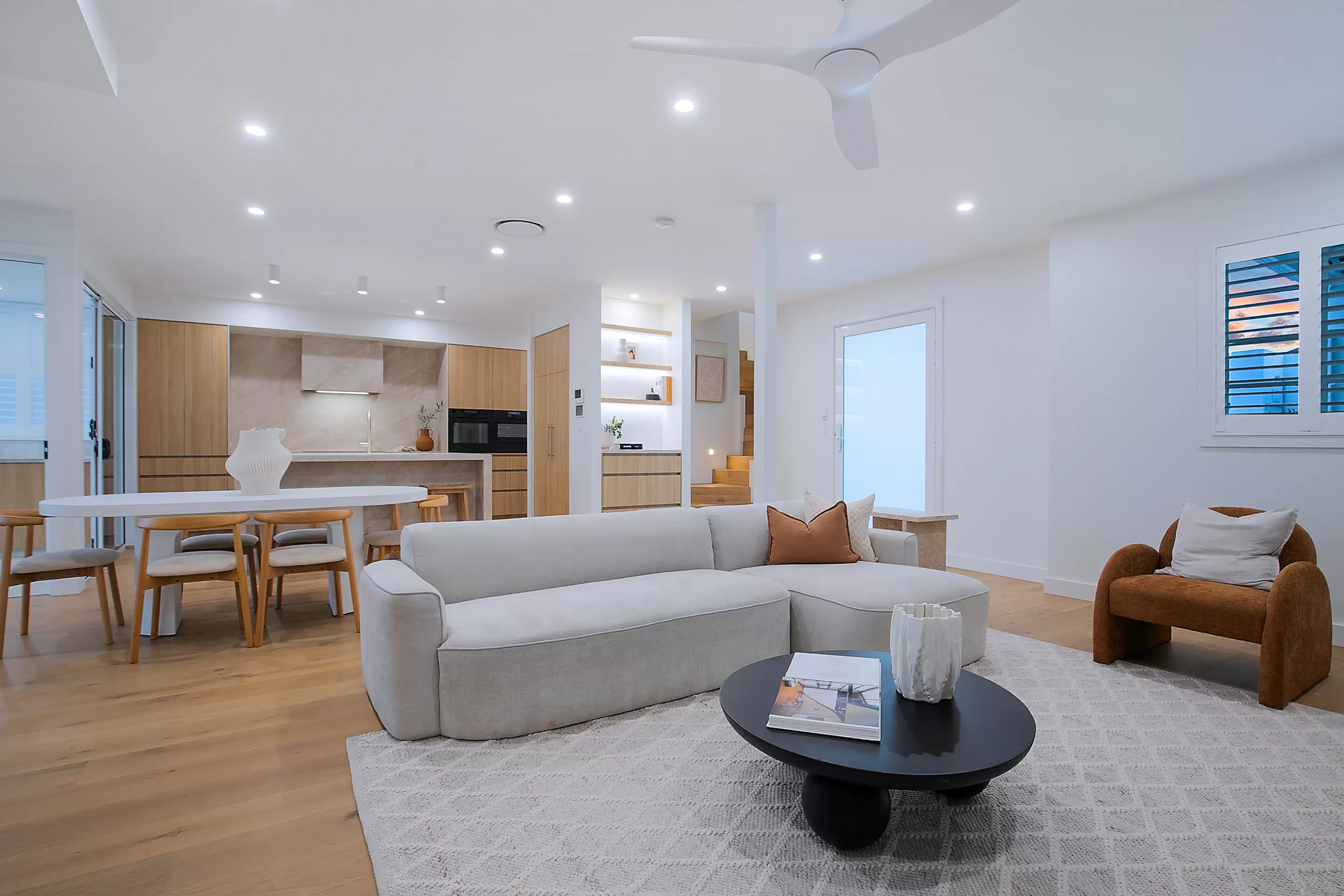 258 Chatsworth Road, Coorparoo Sold by Aurora Property - image 7