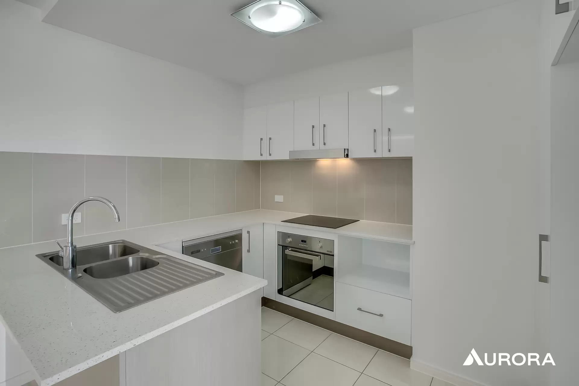 8/18 Mitcham Street, Gaythorne Leased by Aurora Property - image 1