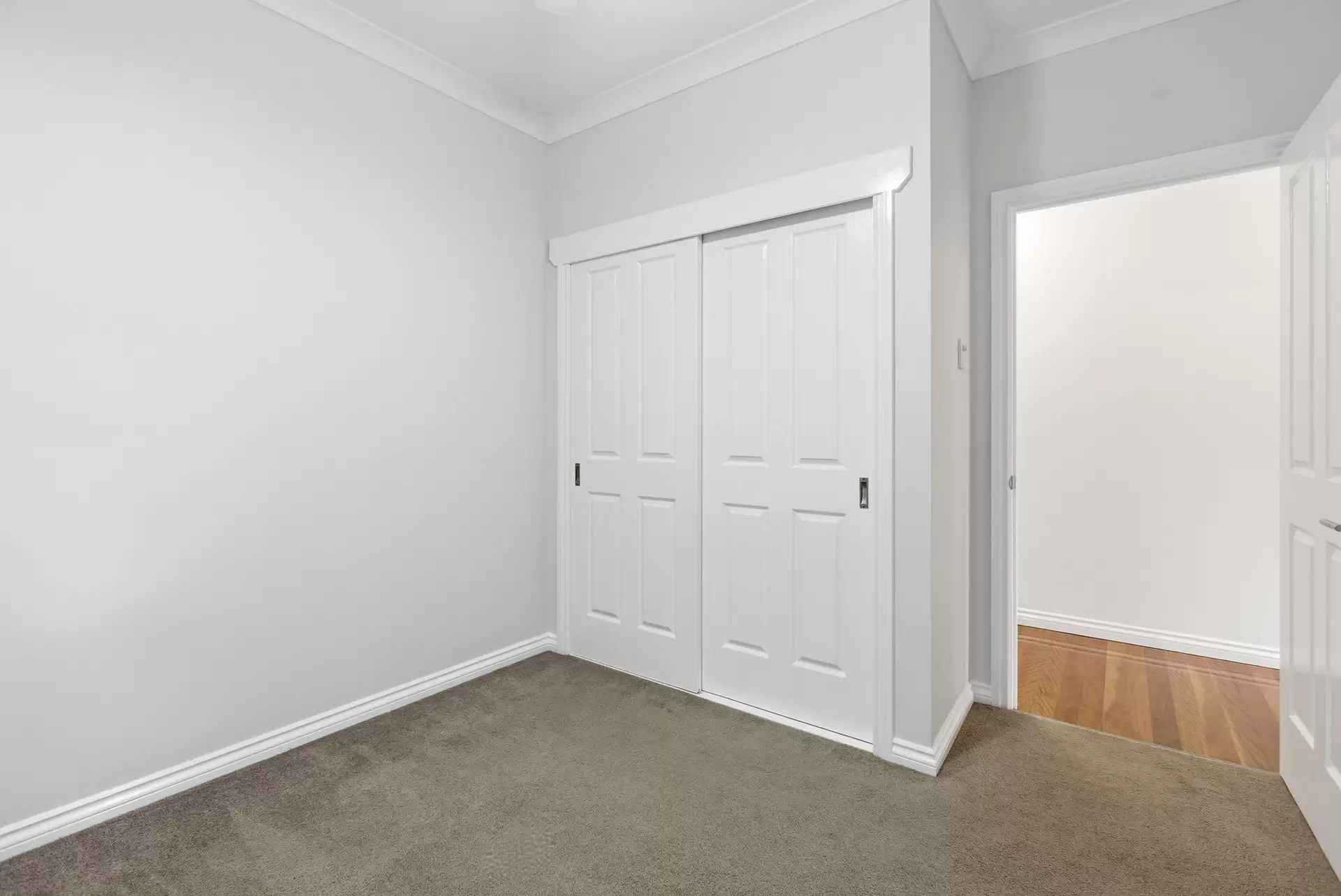 61 Edmondstone Street, Newmarket Leased by Aurora Property - image 1