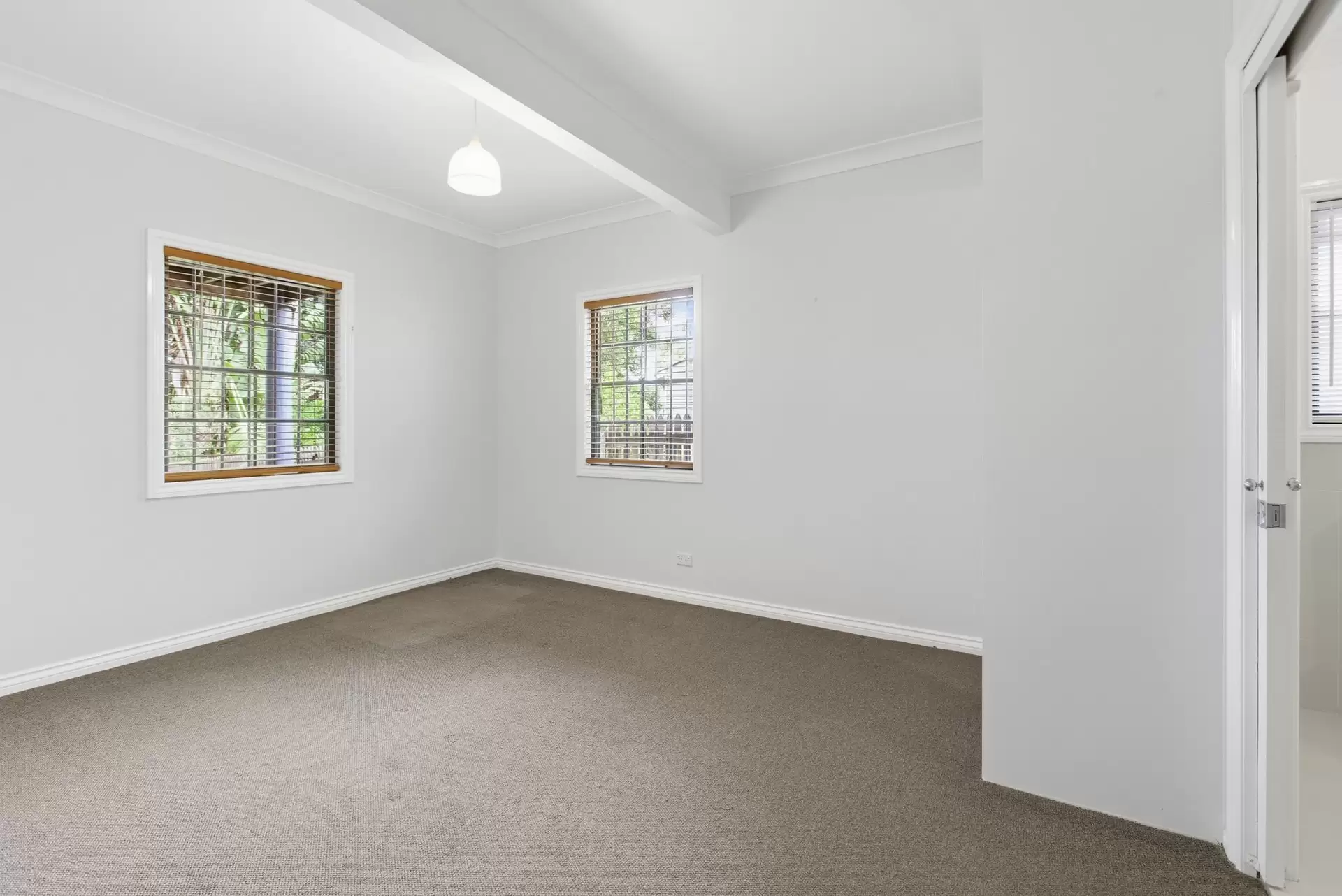 61 Edmondstone Street, Newmarket Leased by Aurora Property - image 1