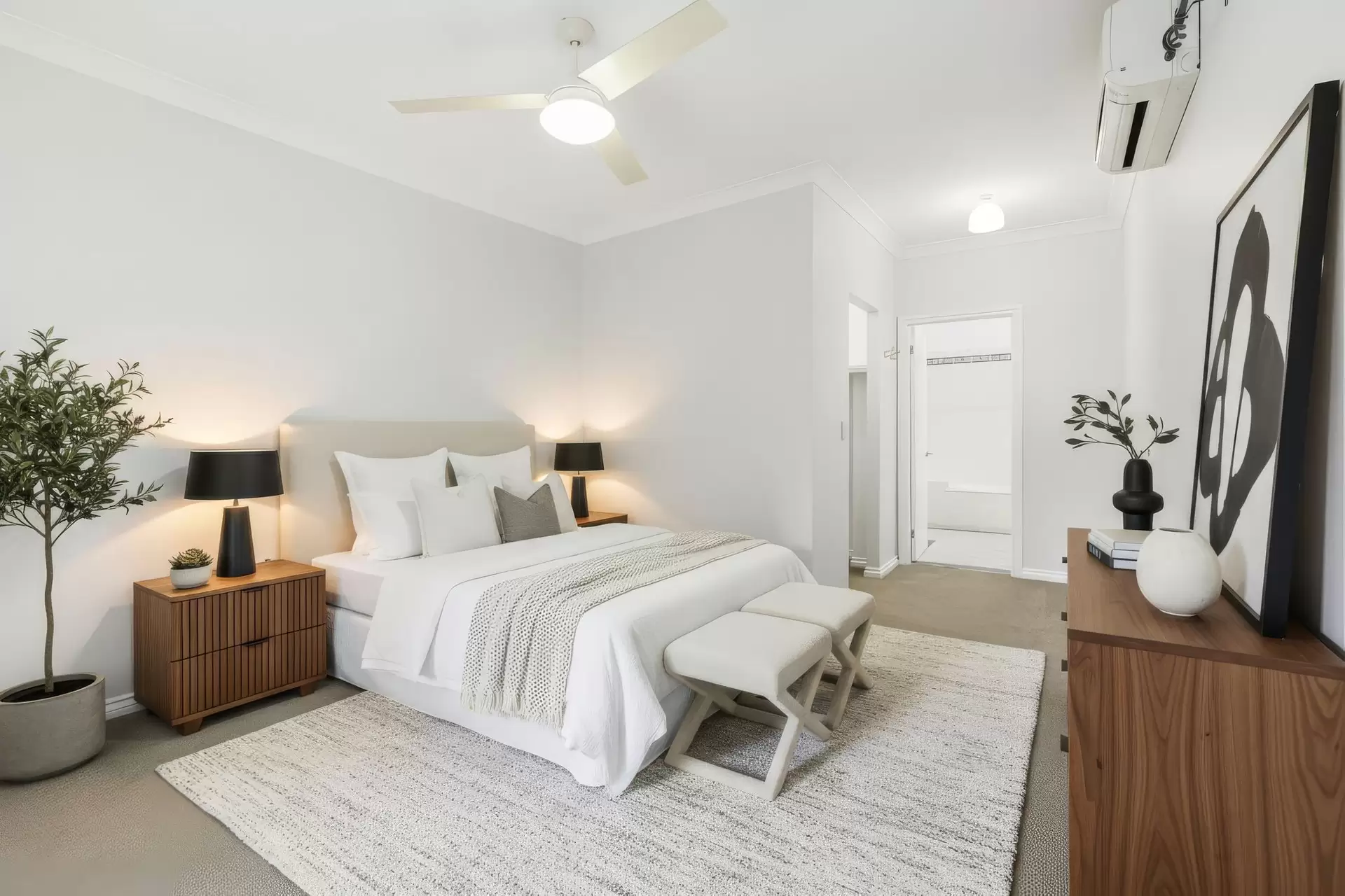 61 Edmondstone Street, Newmarket Leased by Aurora Property - image 1