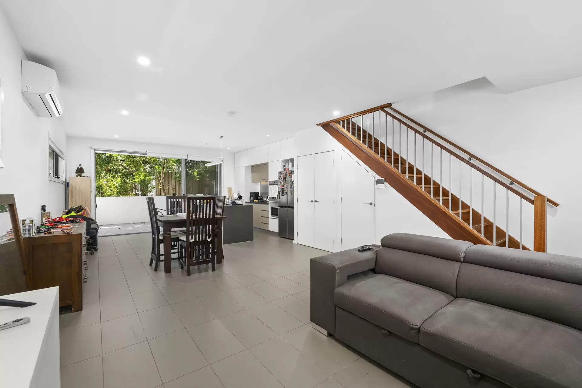 6/30 Sale Yards Lane, Newmarket Sold by Aurora Property - image 1