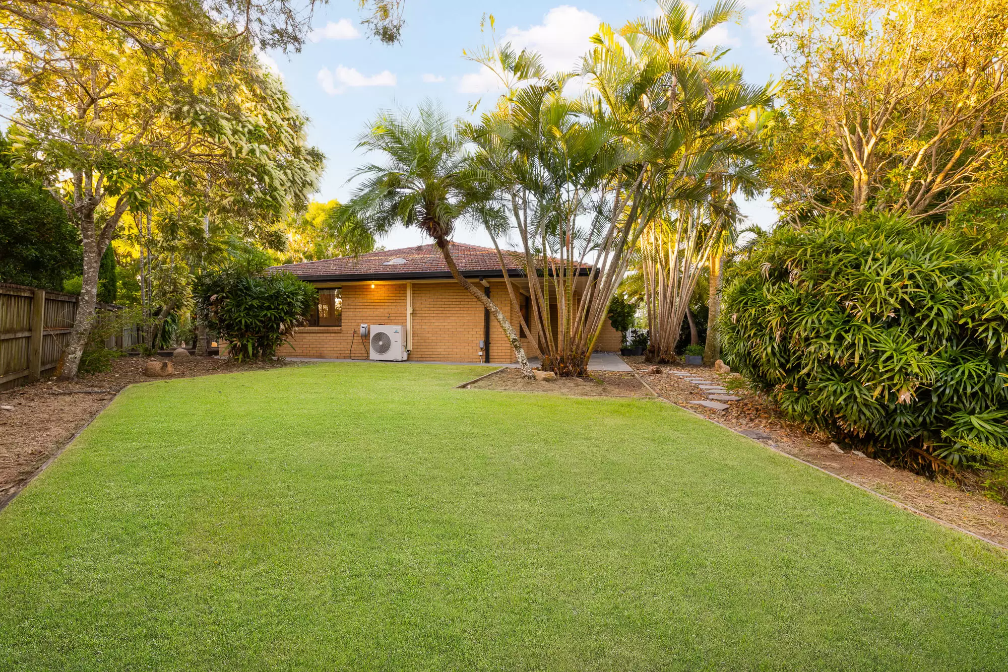 21 Banwell Crescent, Carindale Sold by Aurora Property - image 17