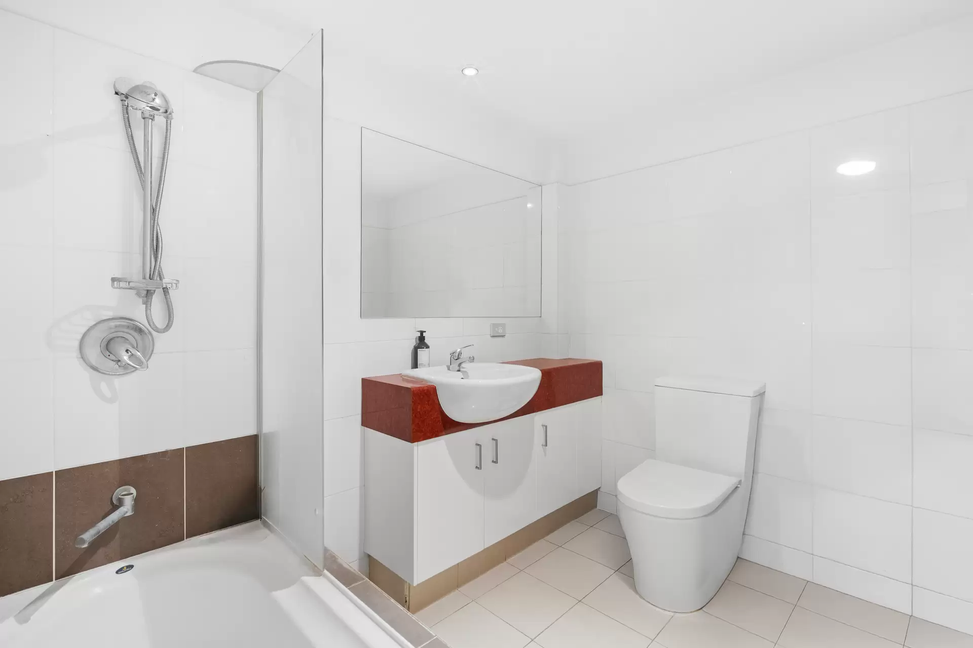 4/233 Gympie Road, Kedron Sold by Aurora Property - image 1