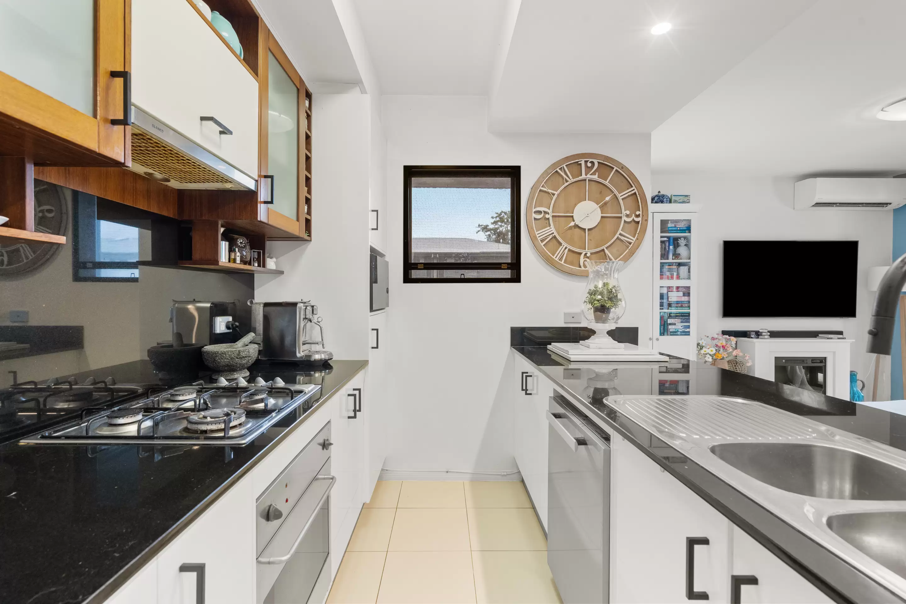 4/233 Gympie Road, Kedron Sold by Aurora Property - image 3