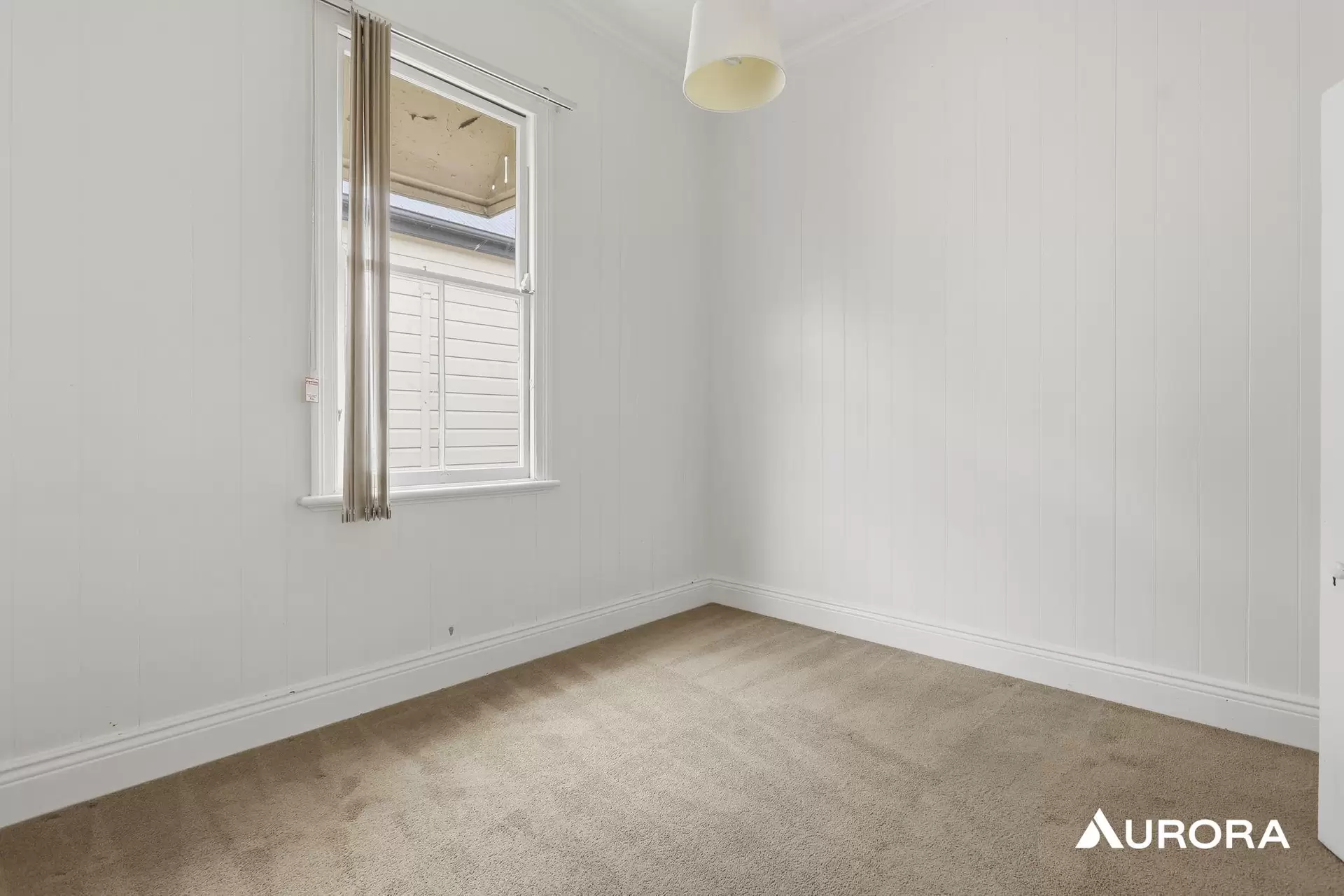 22 Elfin Street, East Brisbane Leased by Aurora Property - image 1