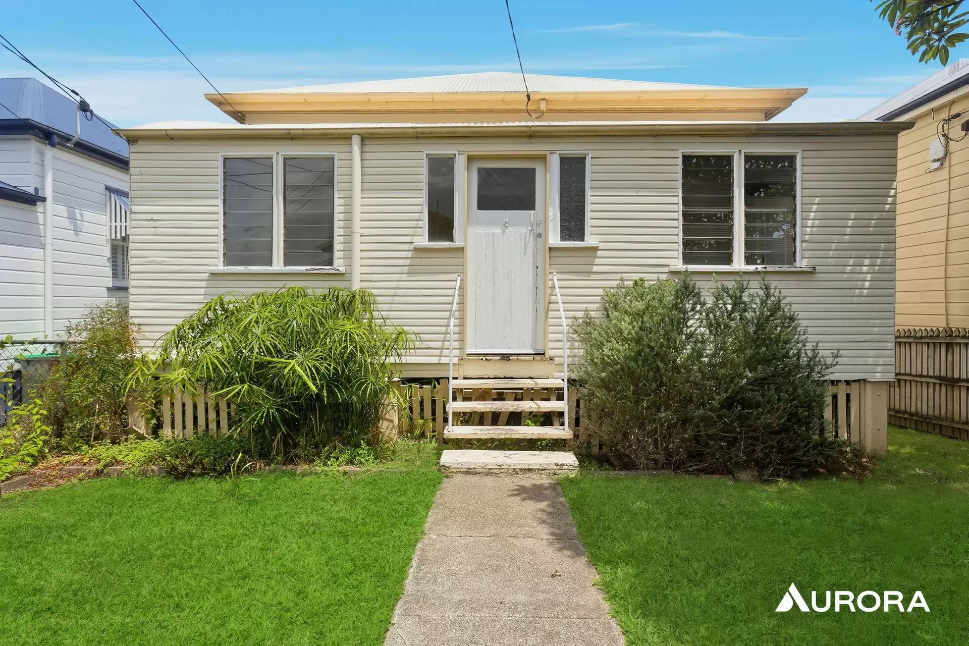 22 Elfin Street, East Brisbane Leased by Aurora Property - image 1