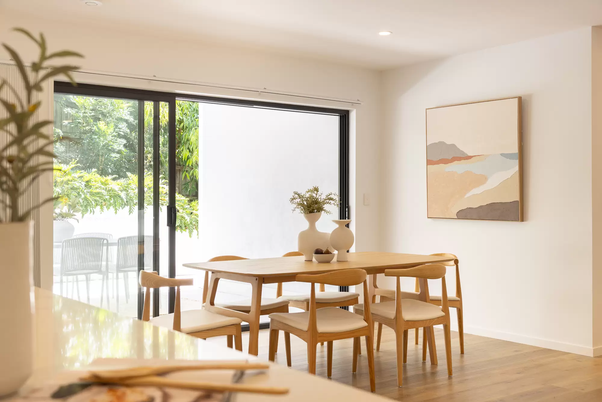 102/492 Samford Road, Gaythorne Sold by Aurora Property - image 2