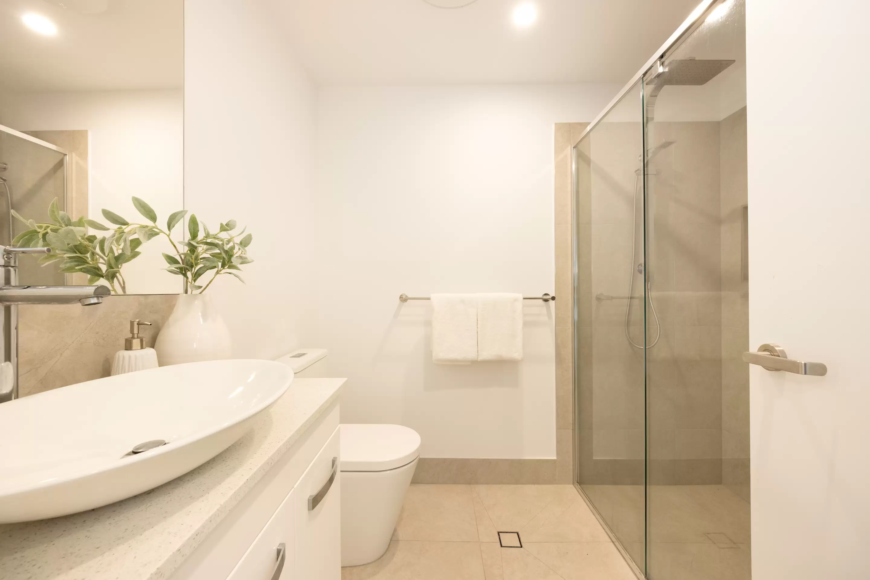102/492 Samford Road, Gaythorne Sold by Aurora Property - image 6