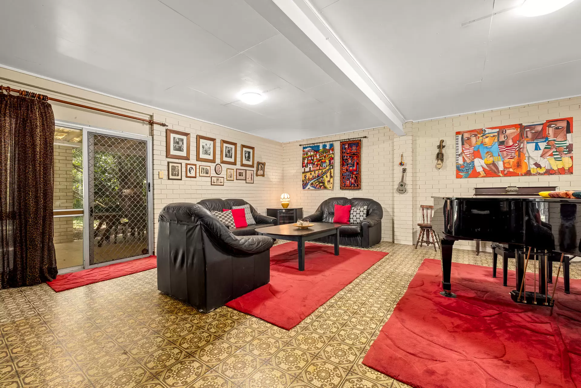 370 Belmont Road, Belmont Sold by Aurora Property - image 1
