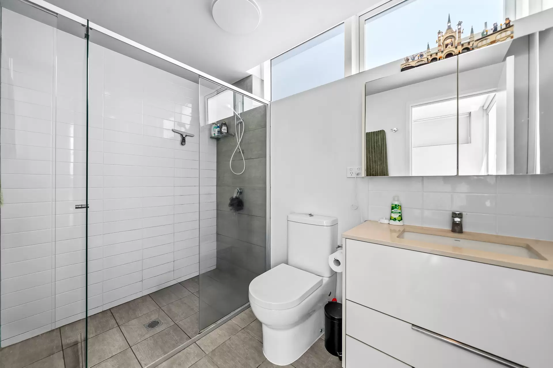 1315/977 Ann Street, Fortitude Valley Sold by Aurora Property - image 1