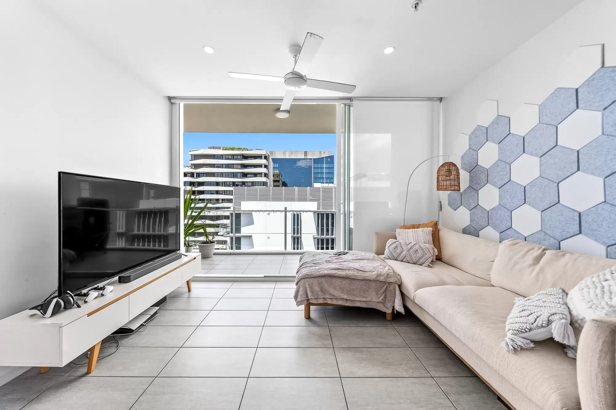 1315/977 Ann Street, Fortitude Valley Sold by Aurora Property - image 8