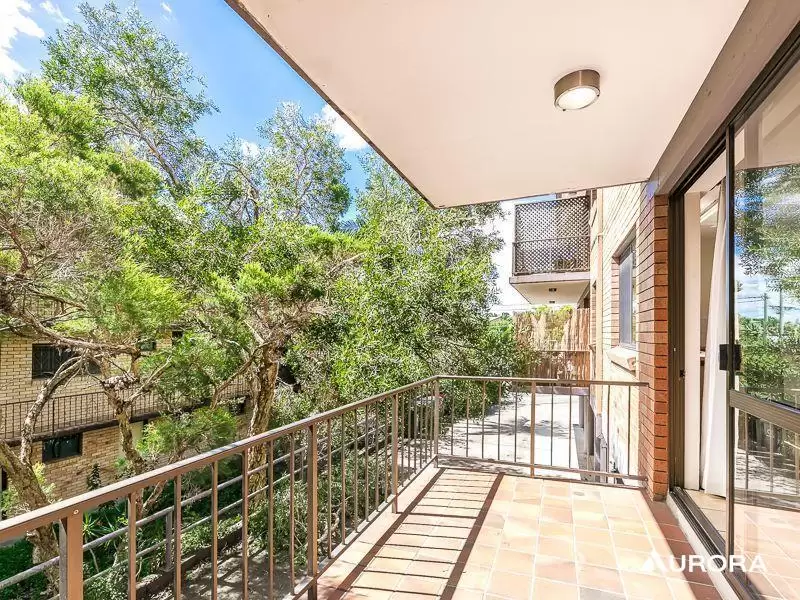 2/32 Terrace Street, Newmarket Leased by Aurora Property - image 1