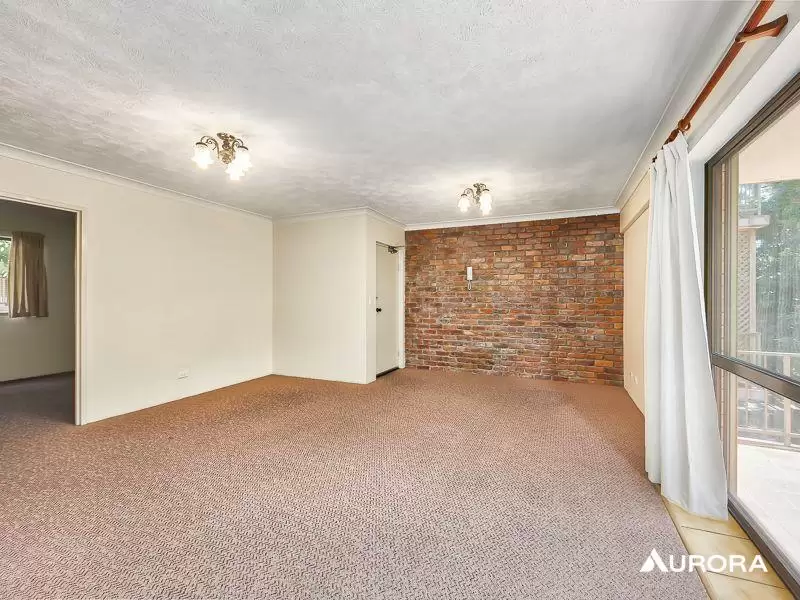 2/32 Terrace Street, Newmarket Leased by Aurora Property - image 3